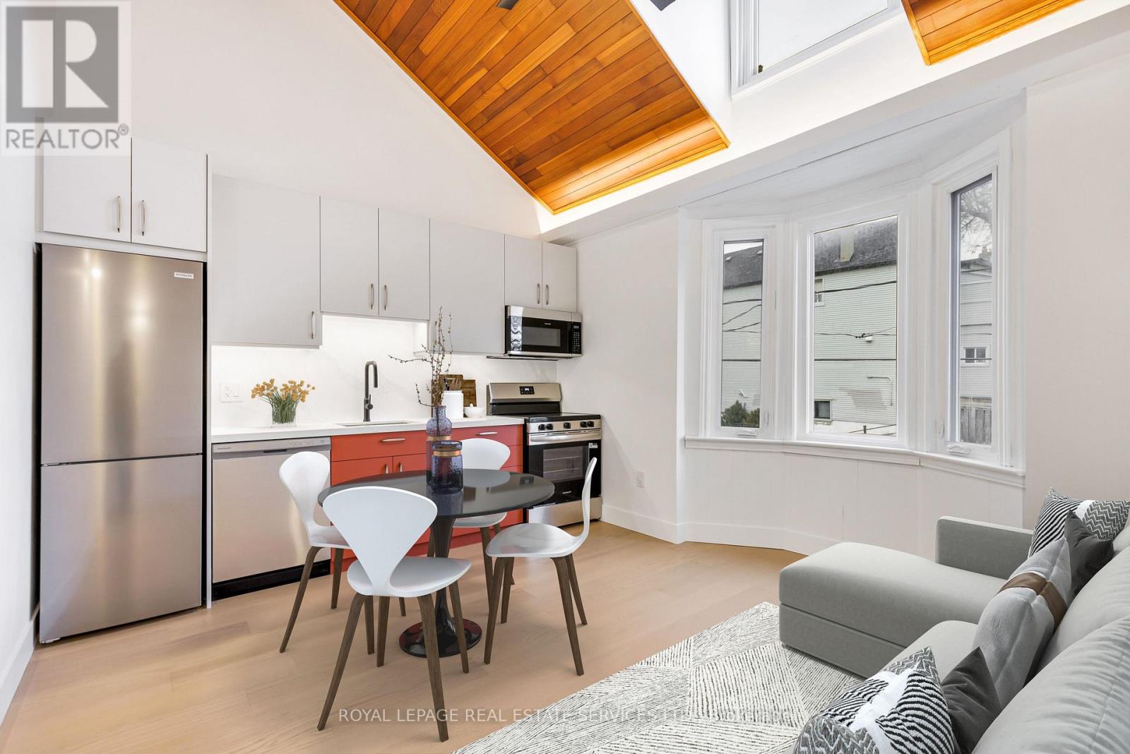 2ND FLOOR - 396 JONES AVENUE, Toronto, Ontario