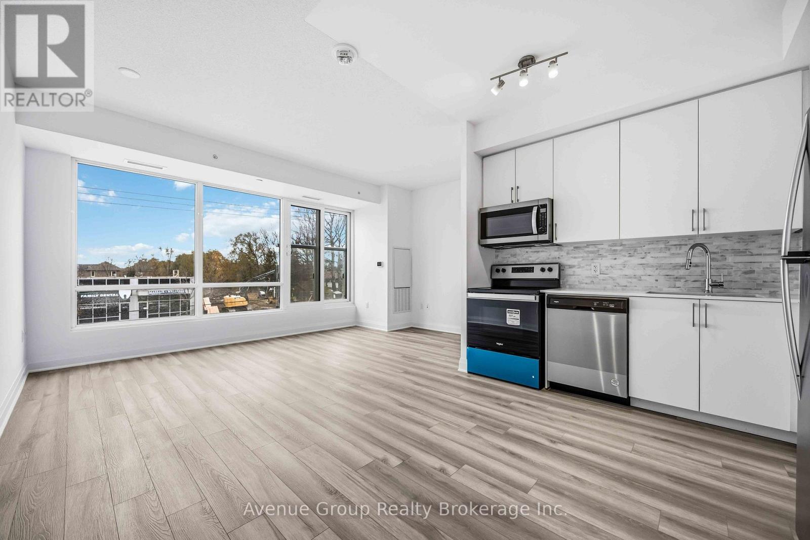 218 - 3220 Sheppard Avenue E, Toronto, Ontario  M1T 0B7 - Photo 6 - E12599328