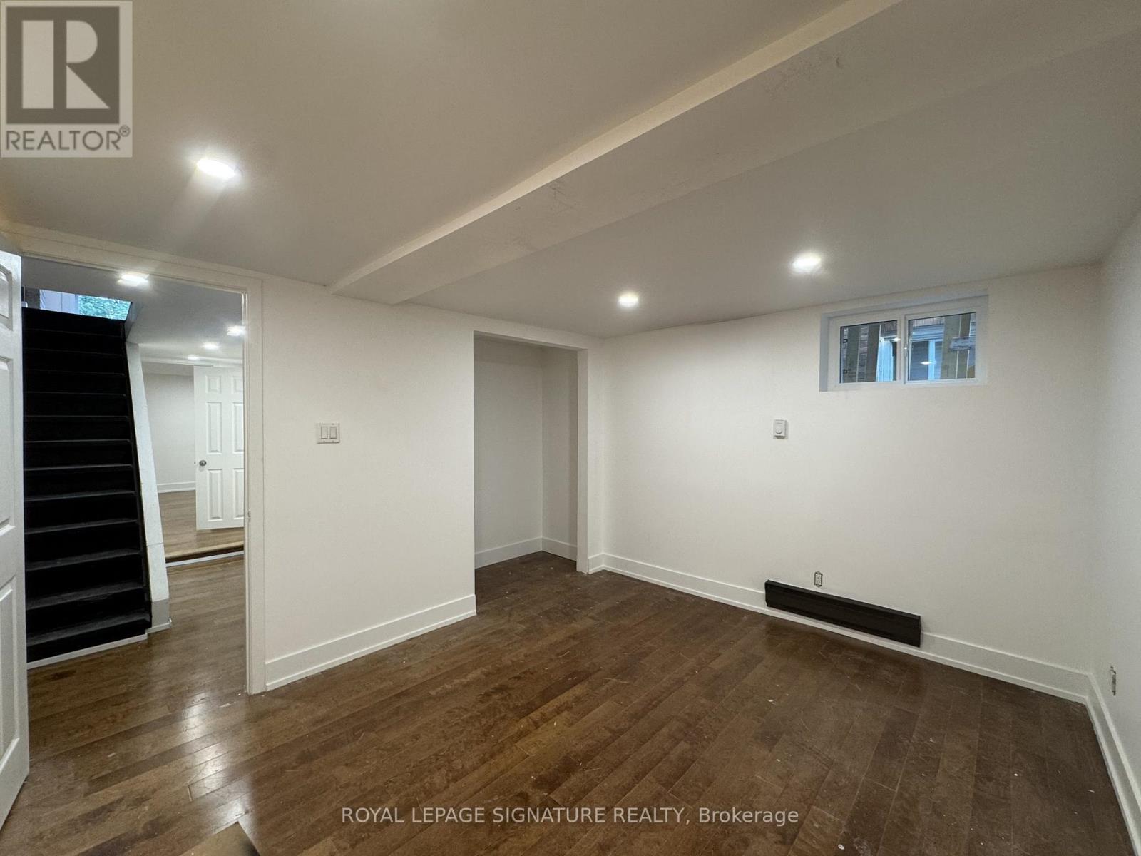 Main & Lower - 25 Firstbrooke Road, Toronto, Ontario  M4E 2L2 - Photo 9 - E12599362