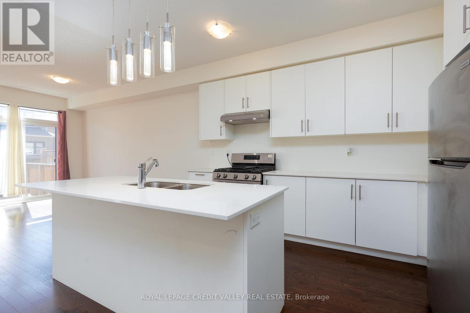 (Upper) - 63 Laing Drive, Whitby, Ontario  L1P 0N6 - Photo 14 - E12599390