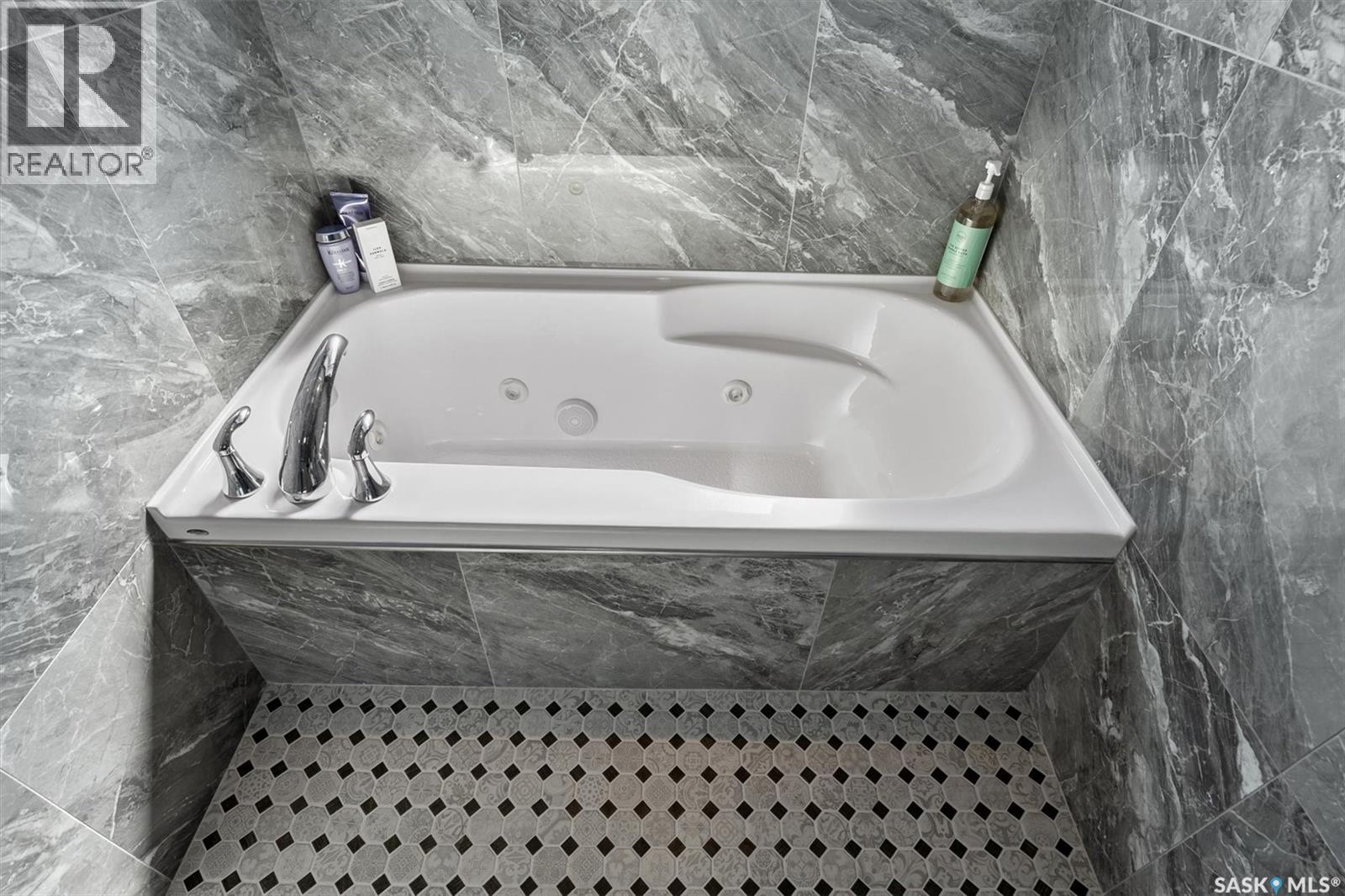 210 Clubhouse Boulevard, Warman, Saskatchewan  S0K 4S1 - Photo 24 - SK025173