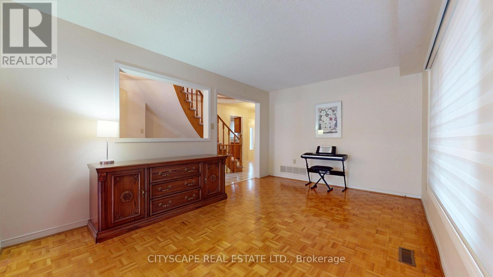67 Brickstone Circle, Vaughan, Ontario  L4J 6M5 - Photo 7 - N12599298