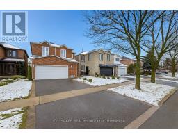 67 Brickstone Circle, Vaughan (Brownridge), Ca
