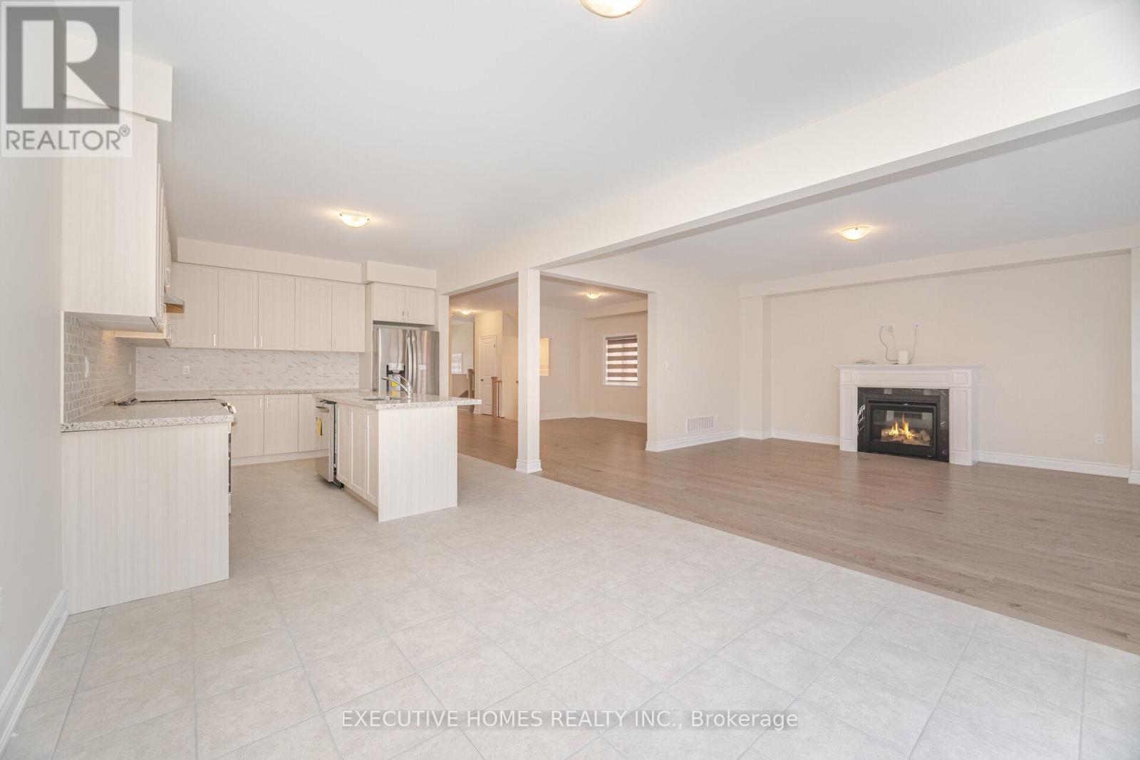 6 Mac Campbell Way, Bradford West Gwillimbury (Bradford), Ontario L3Z 4M7 - Photo 16 - N12599314