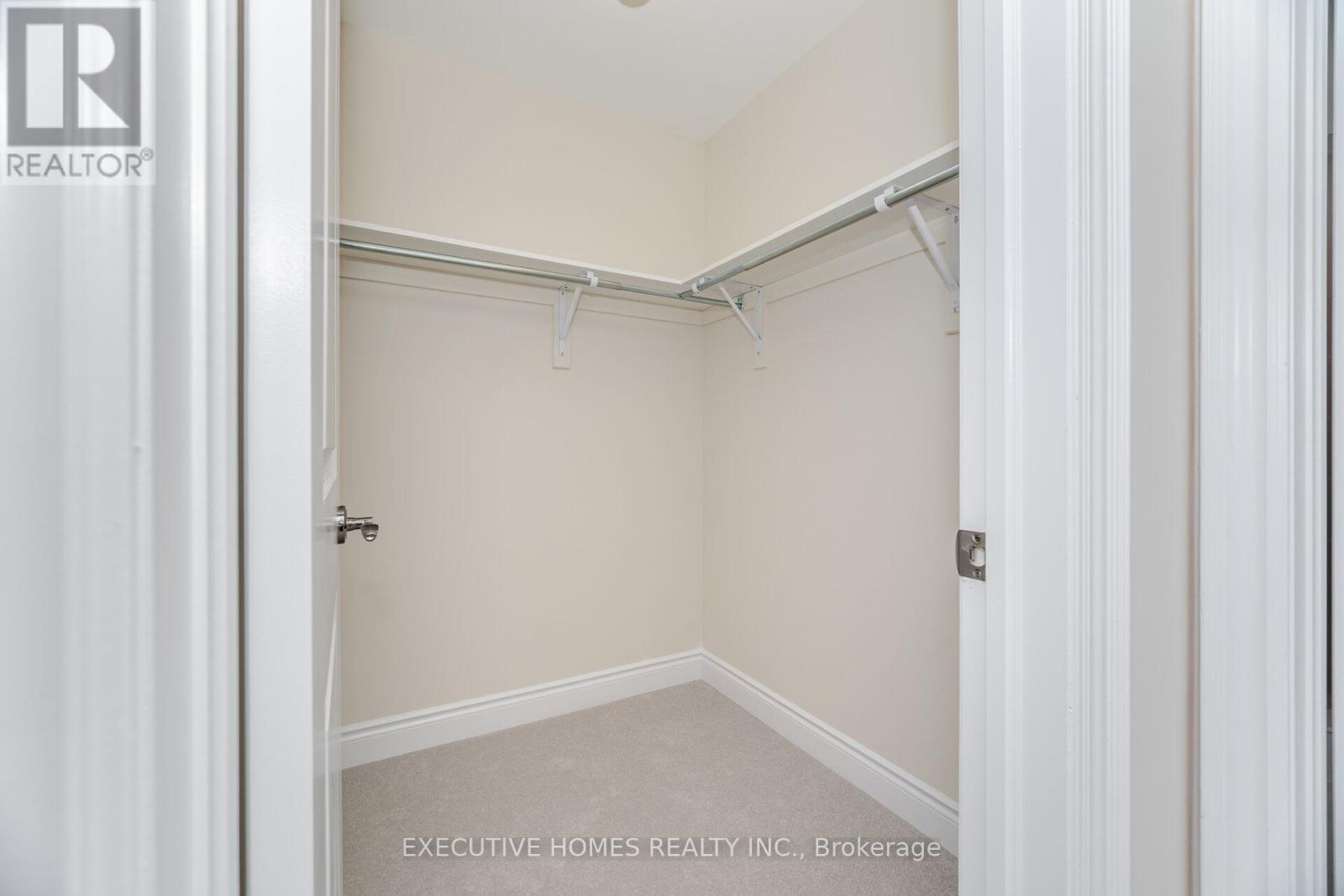 6 Mac Campbell Way, Bradford West Gwillimbury (Bradford), Ontario L3Z 4M7 - Photo 32 - N12599314