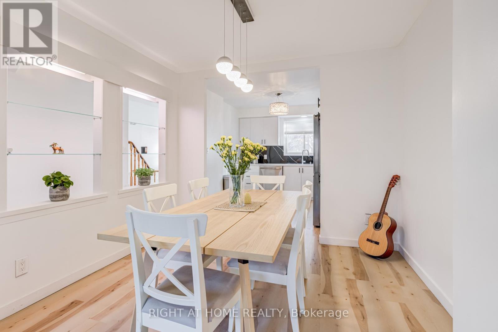 37 - 37 The Carriage Way, Markham, Ontario  L3T 4V1 - Photo 5 - N12599346