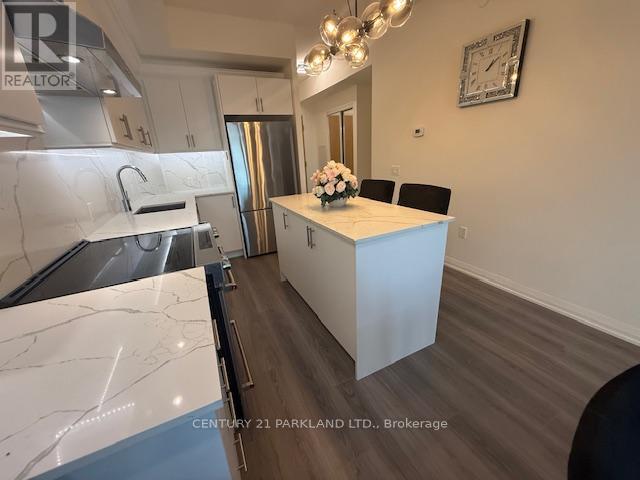 1208 - 8960 Jane Street, Vaughan, Ontario  L4K 0N9 - Photo 9 - N12599374