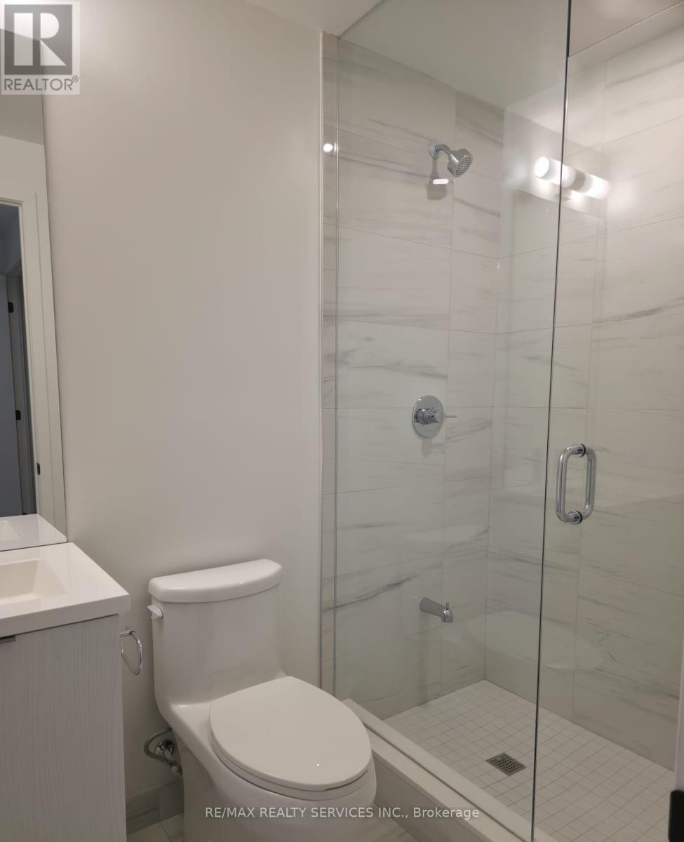 2006 - 8 Interchange Way W, Vaughan, Ontario  L4K 5Z7 - Photo 18 - N12599410