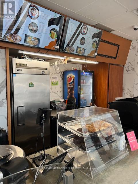 Main Fl - 1 Dunlop Street E, Barrie (City Centre), Ontario  L4N 1A1 - Photo 11 - S12599398