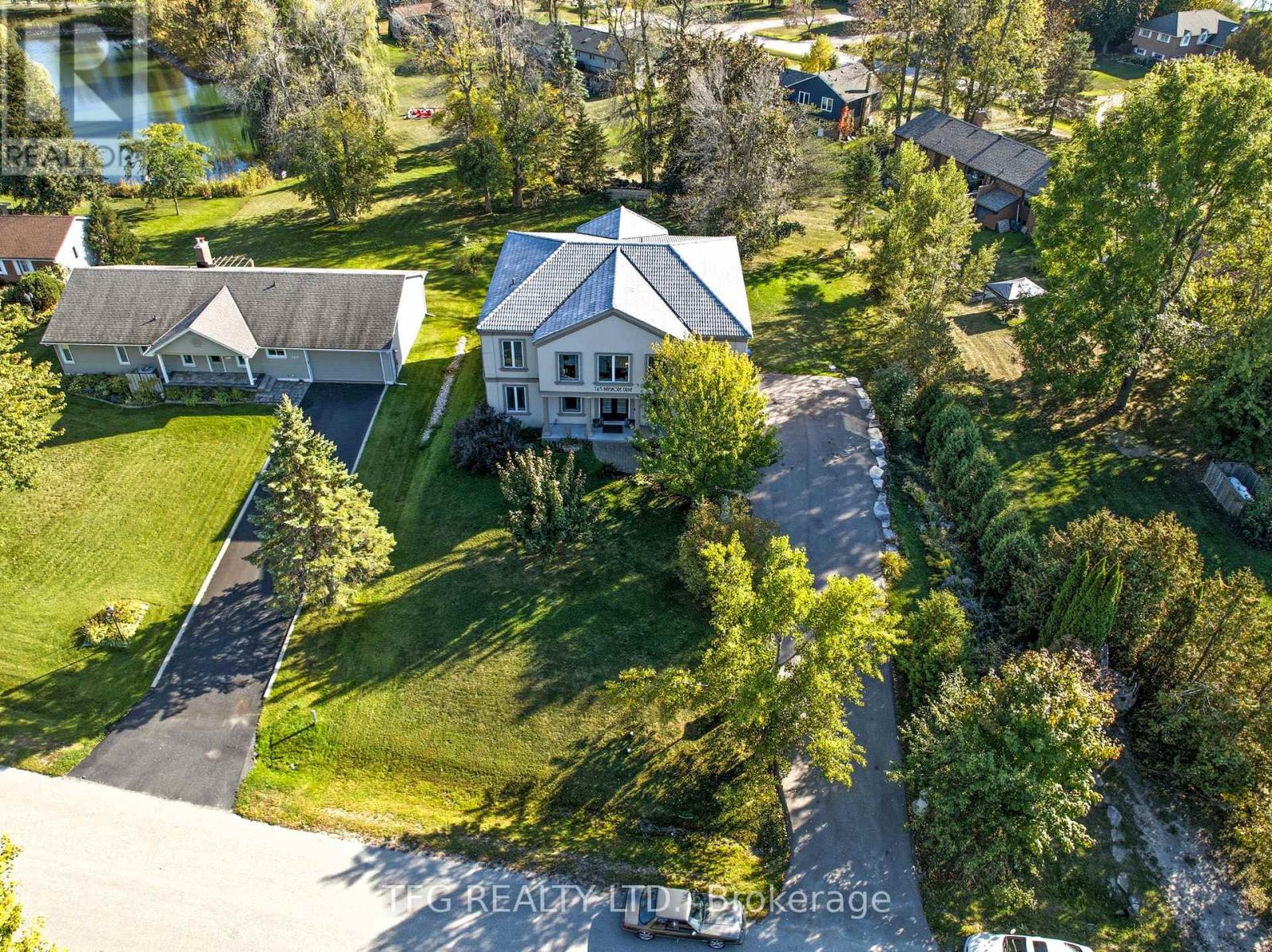 165 Bayshore Drive, Ramara, Ontario  L0K 1B0 - Photo 1 - S12599448