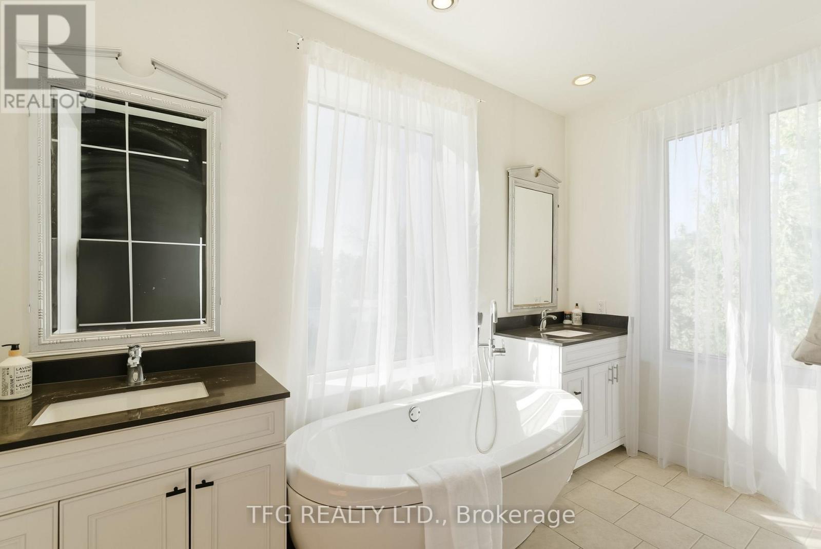 165 Bayshore Drive, Ramara, Ontario  L0K 1B0 - Photo 28 - S12599448