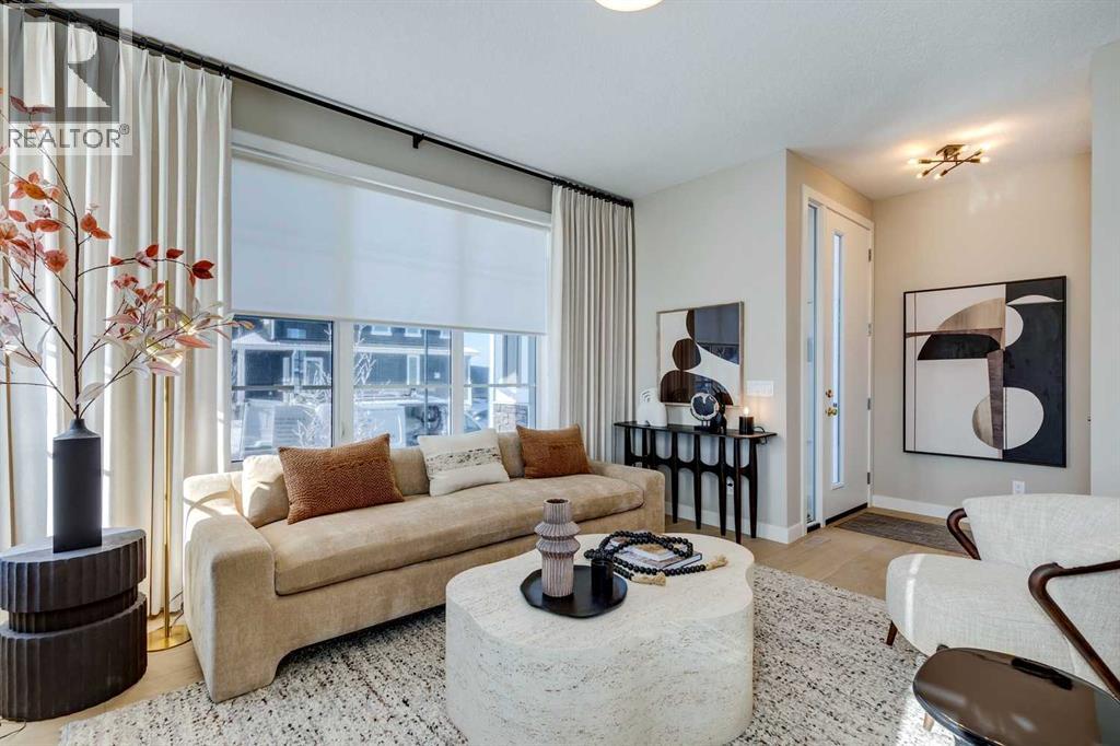 422 River Avenue, Cochrane, Alberta  T4C 3B8 - Photo 6 - A2194044