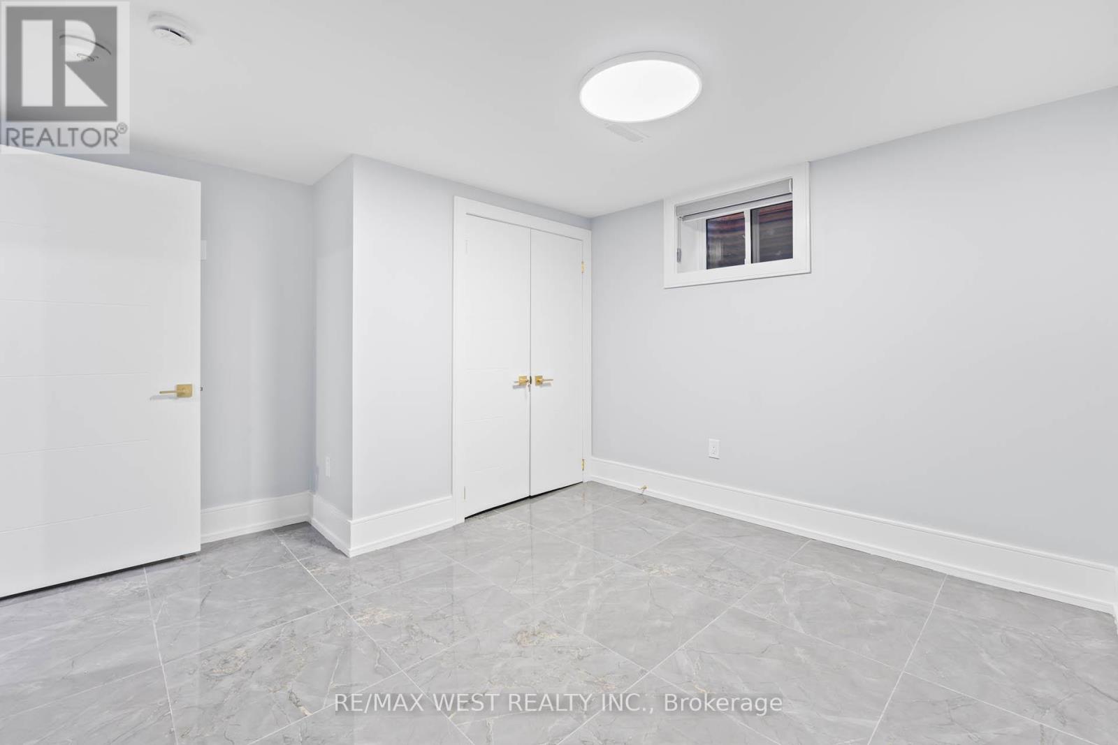 A - 38 Larchmere Avenue, Toronto, Ontario  M9L 2N3 - Photo 12 - W12599256