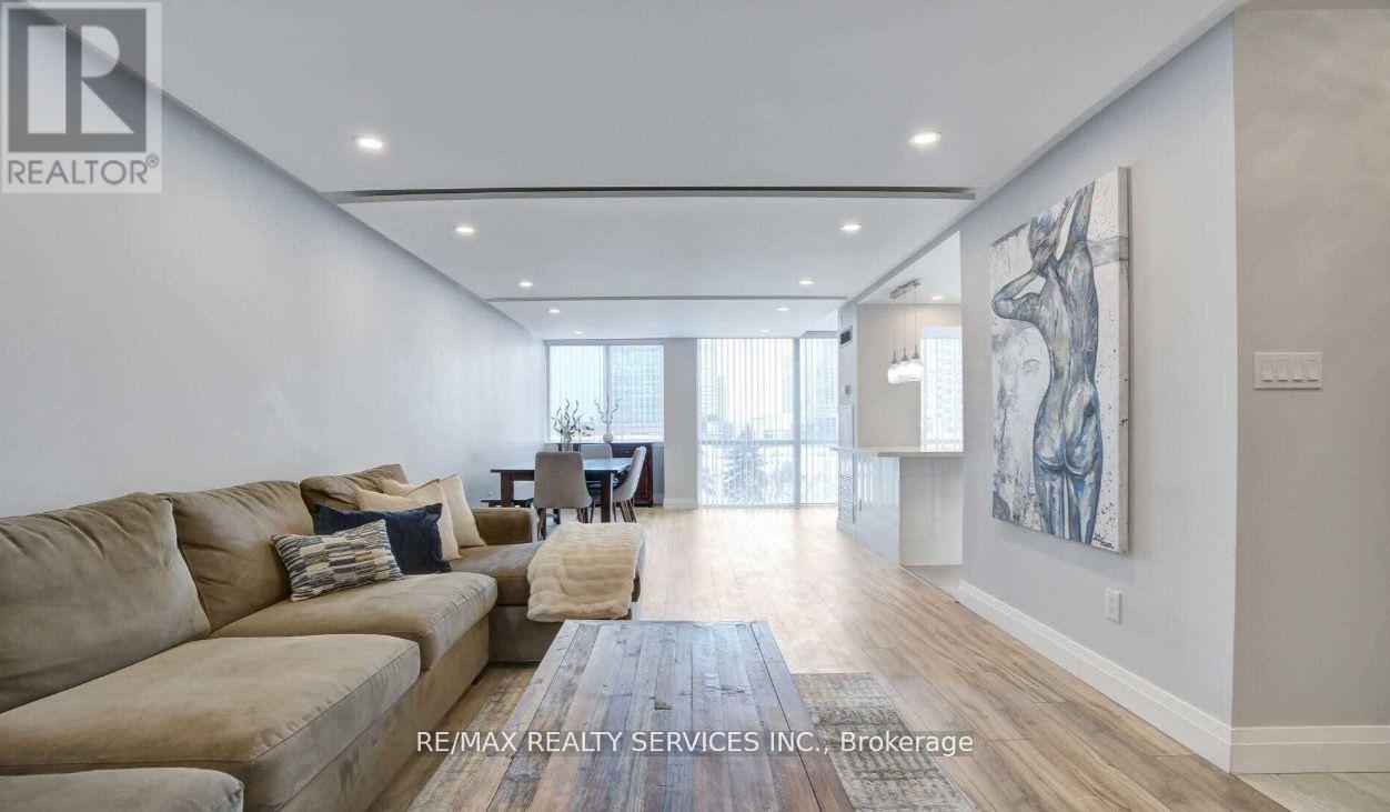 407 - 350 Webb Drive, Mississauga, Ontario  L5B 3W4 - Photo 8 - W12599262