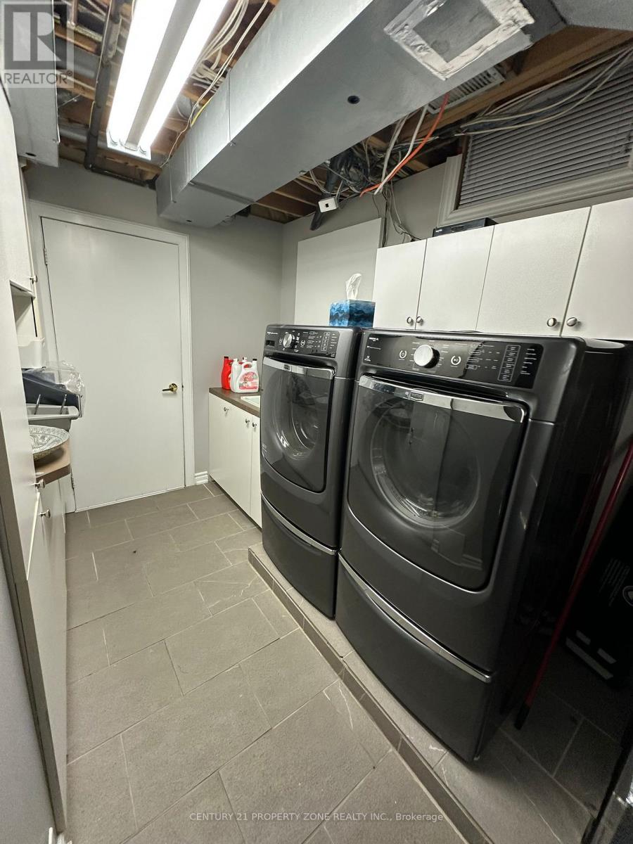 Lower - 3394 Crimson King Circle, Mississauga, Ontario  L5N 8M9 - Photo 12 - W12599270