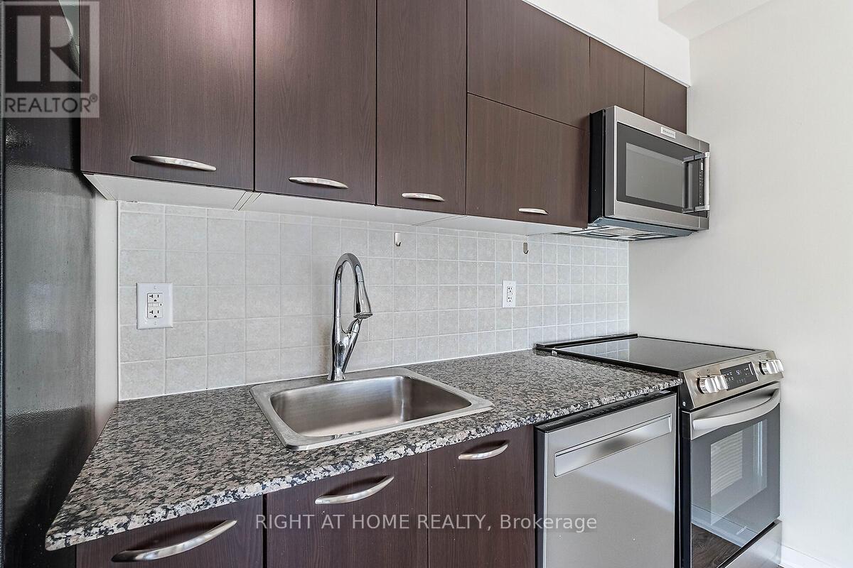 318 - 38 Joe Shuster Way, Toronto, Ontario  M6K 0A5 - Photo 19 - W12599292