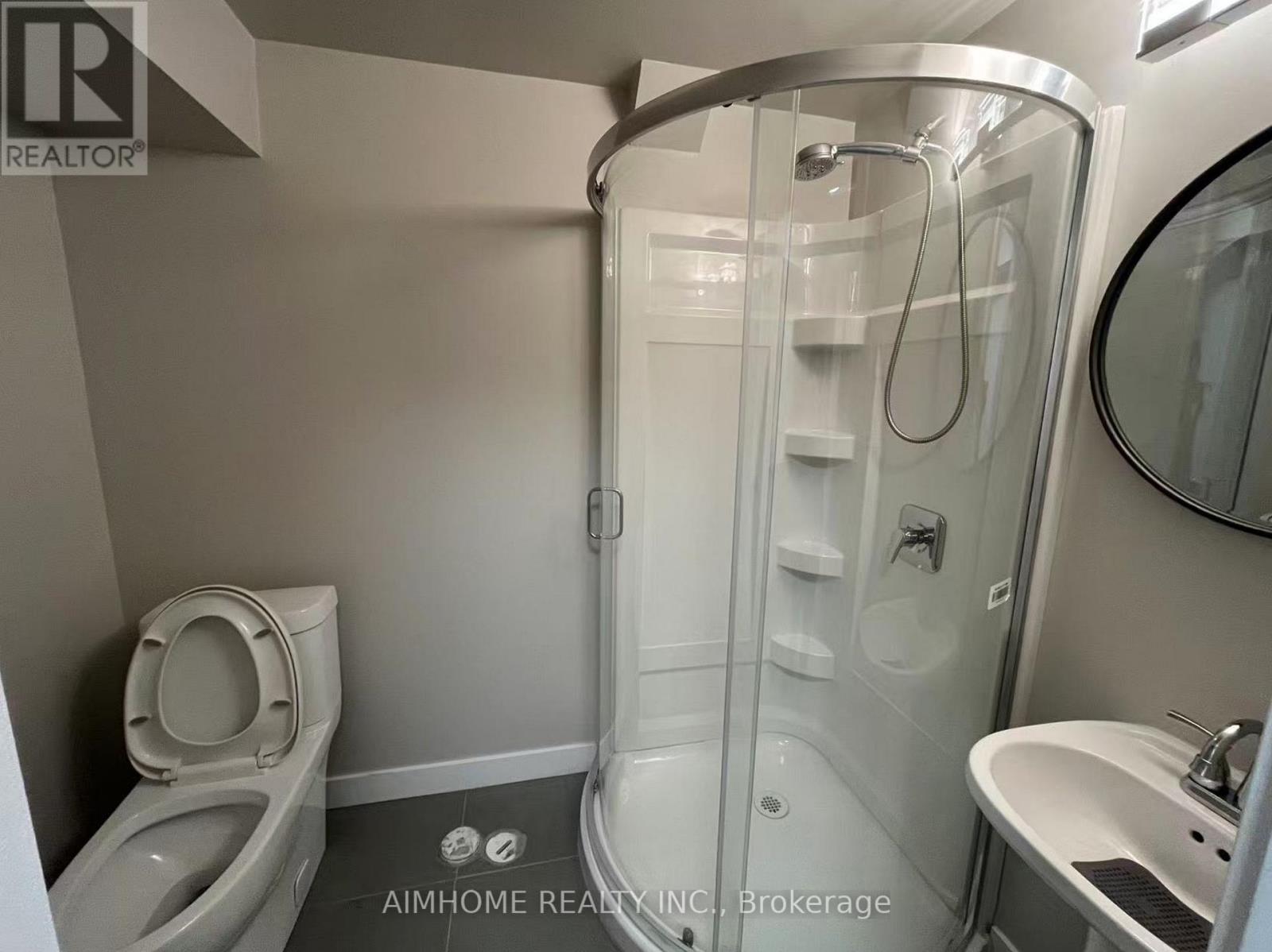 Bsmt - 401 Kittridge Road, Oakville, Ontario  L6H 7K6 - Photo 4 - W12599338