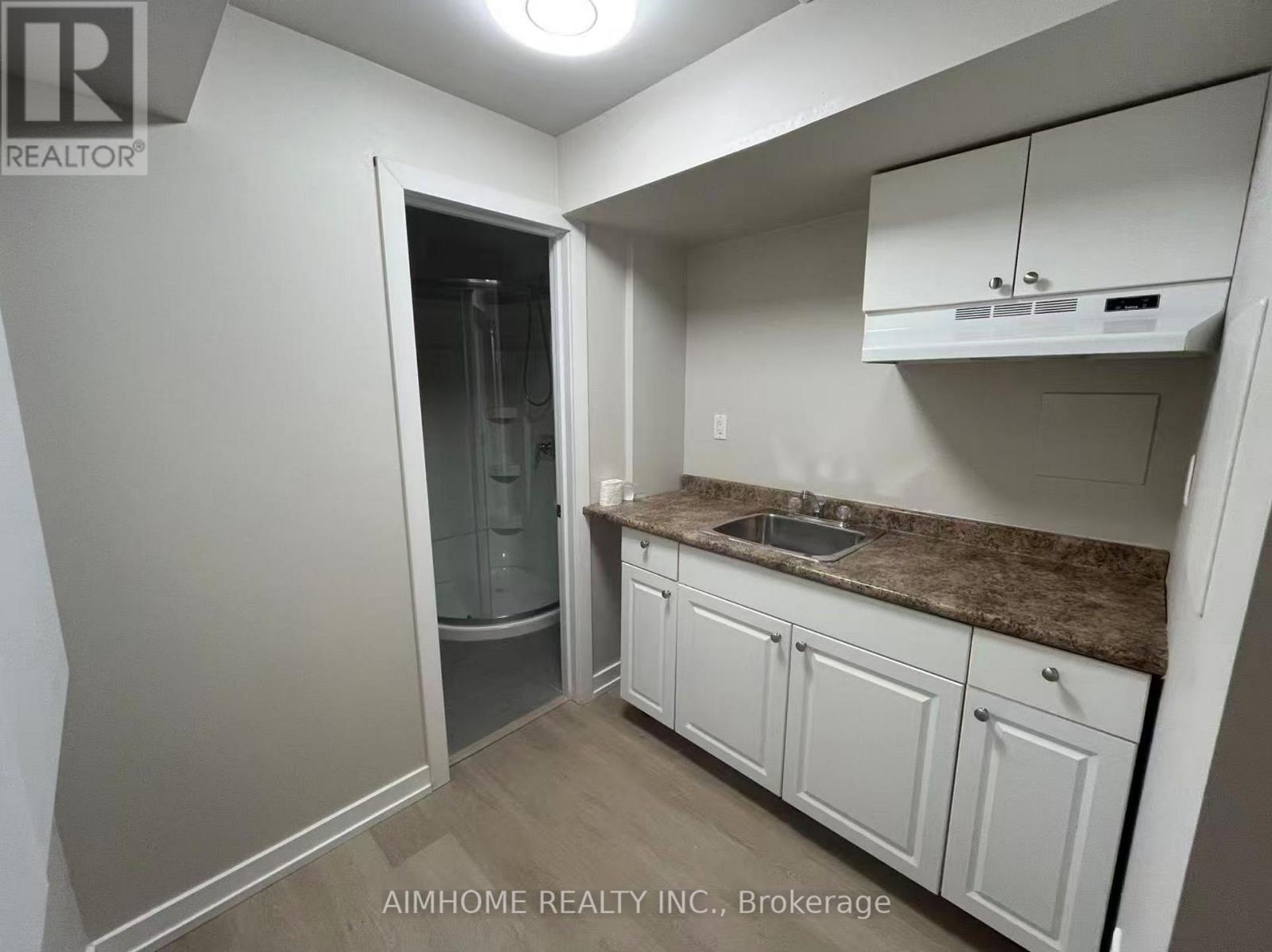 Bsmt - 401 Kittridge Road, Oakville, Ontario  L6H 7K6 - Photo 6 - W12599338