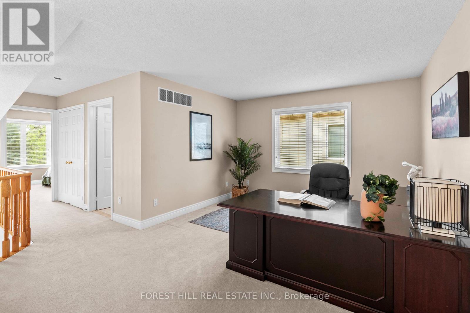 2210 Tiger Road, Burlington, Ontario  L7M 4W9 - Photo 25 - W12599382