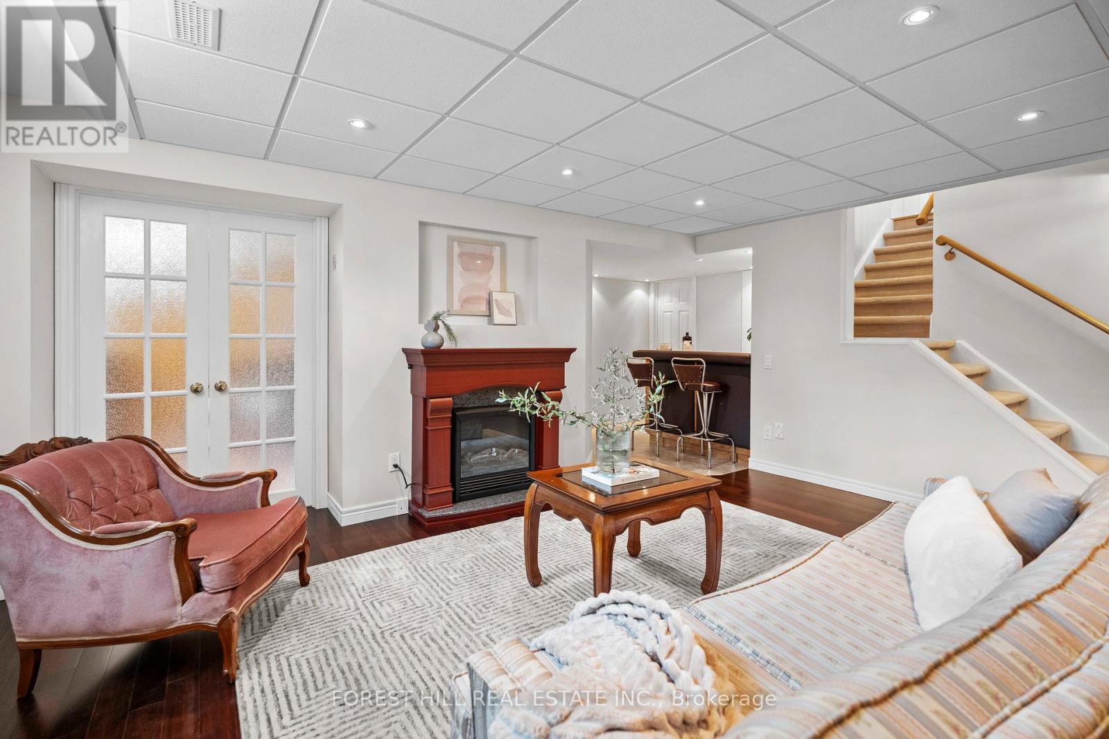 2210 Tiger Road, Burlington, Ontario  L7M 4W9 - Photo 29 - W12599382