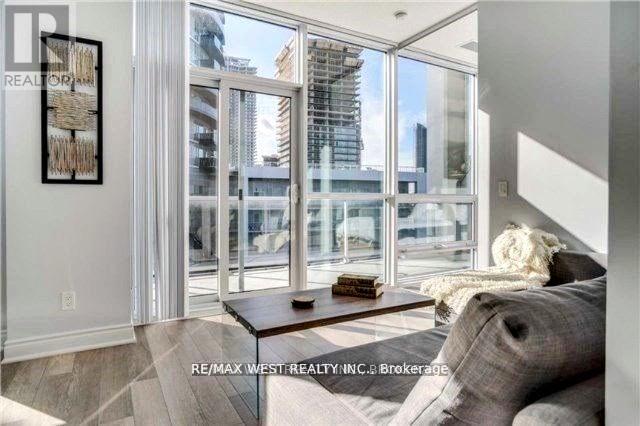 407 - 80 Marine Parade Drive, Toronto, Ontario  M8V 0A3 - Photo 3 - W12599388