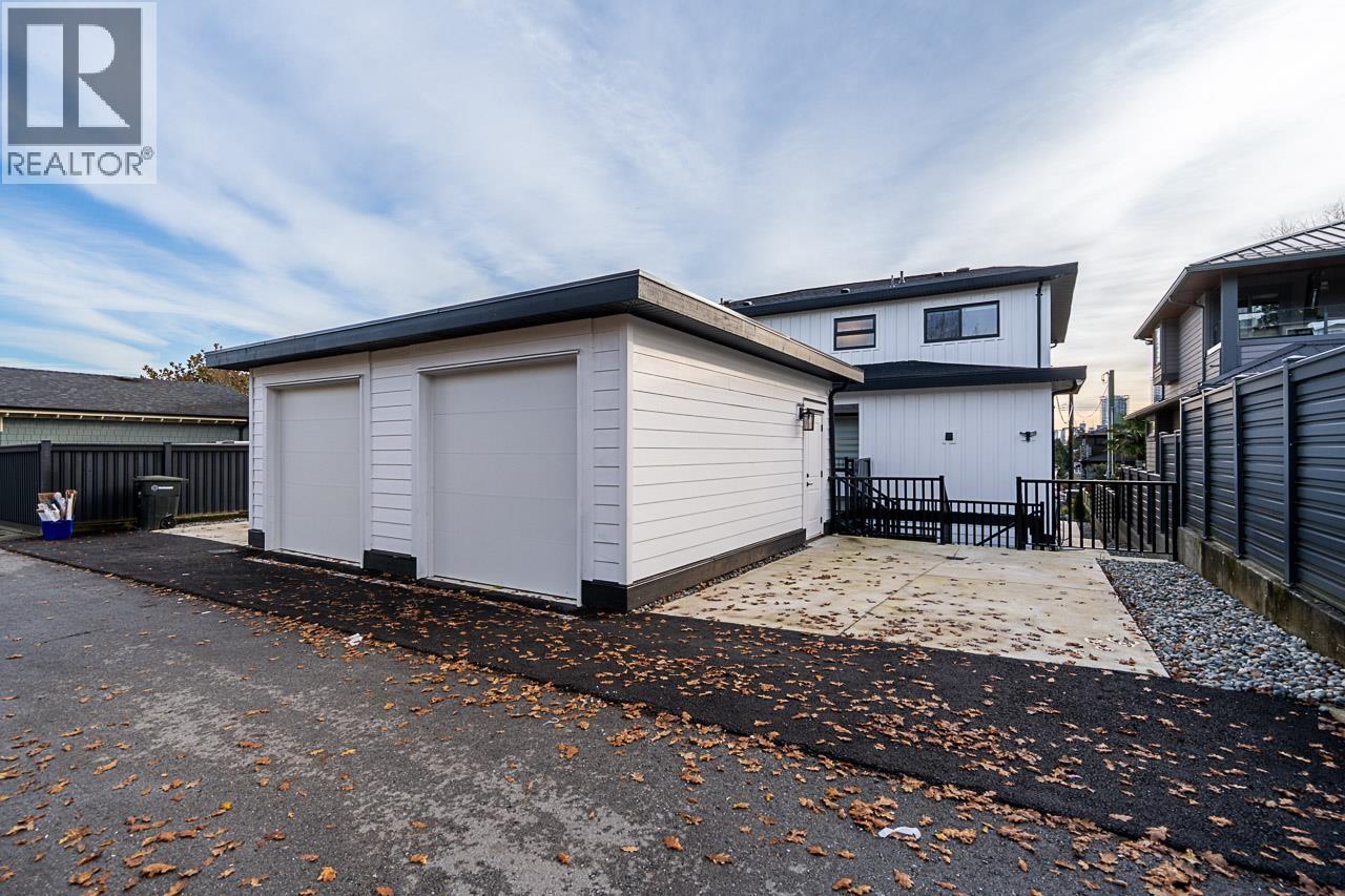 4917 Venables Street, Burnaby, British Columbia  V5B 1X8 - Photo 37 - R3071937