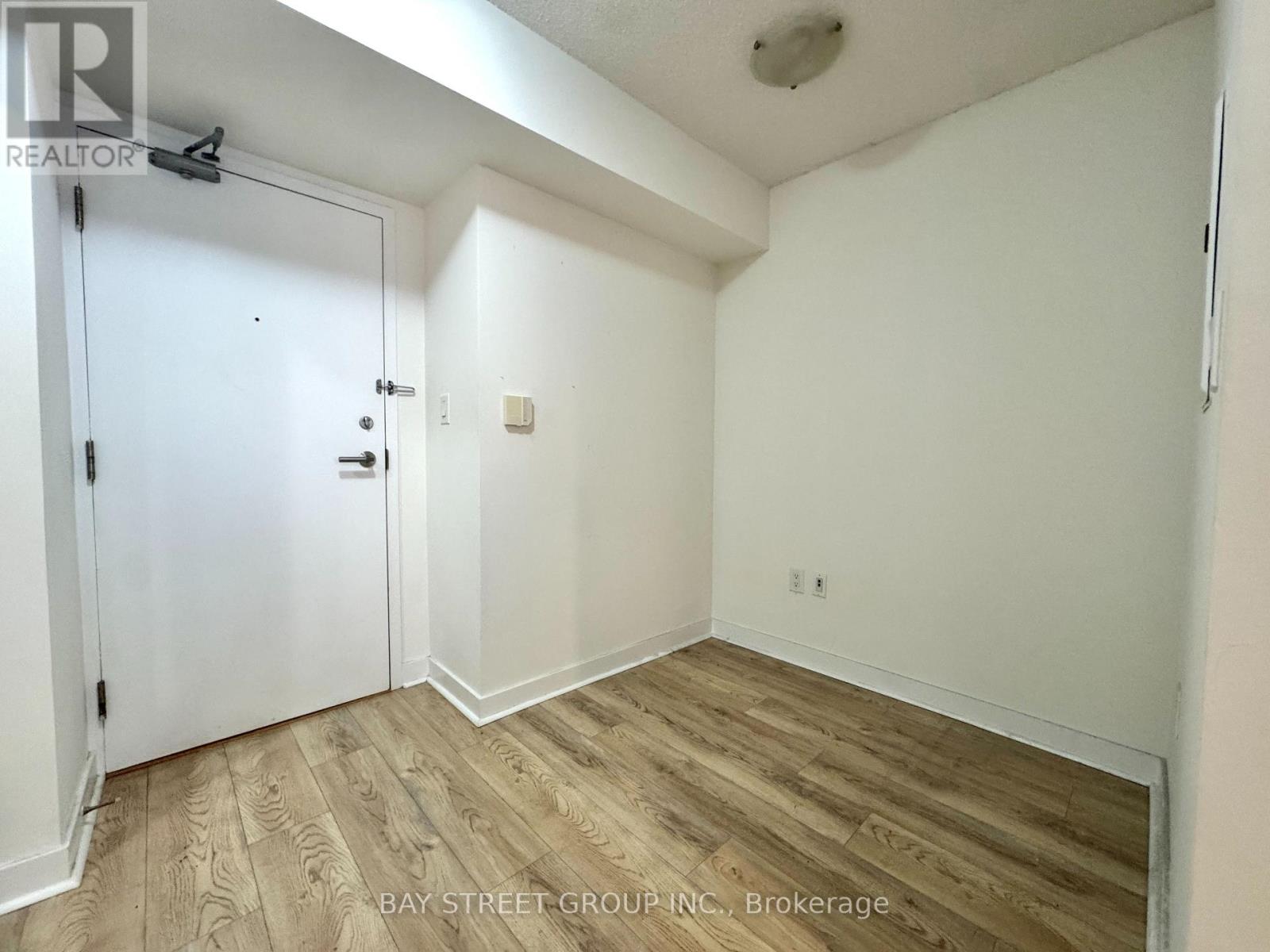 1111 - 25 Telegram Mews, Toronto, Ontario M5V 3Z1 - Photo 8 - C12592128