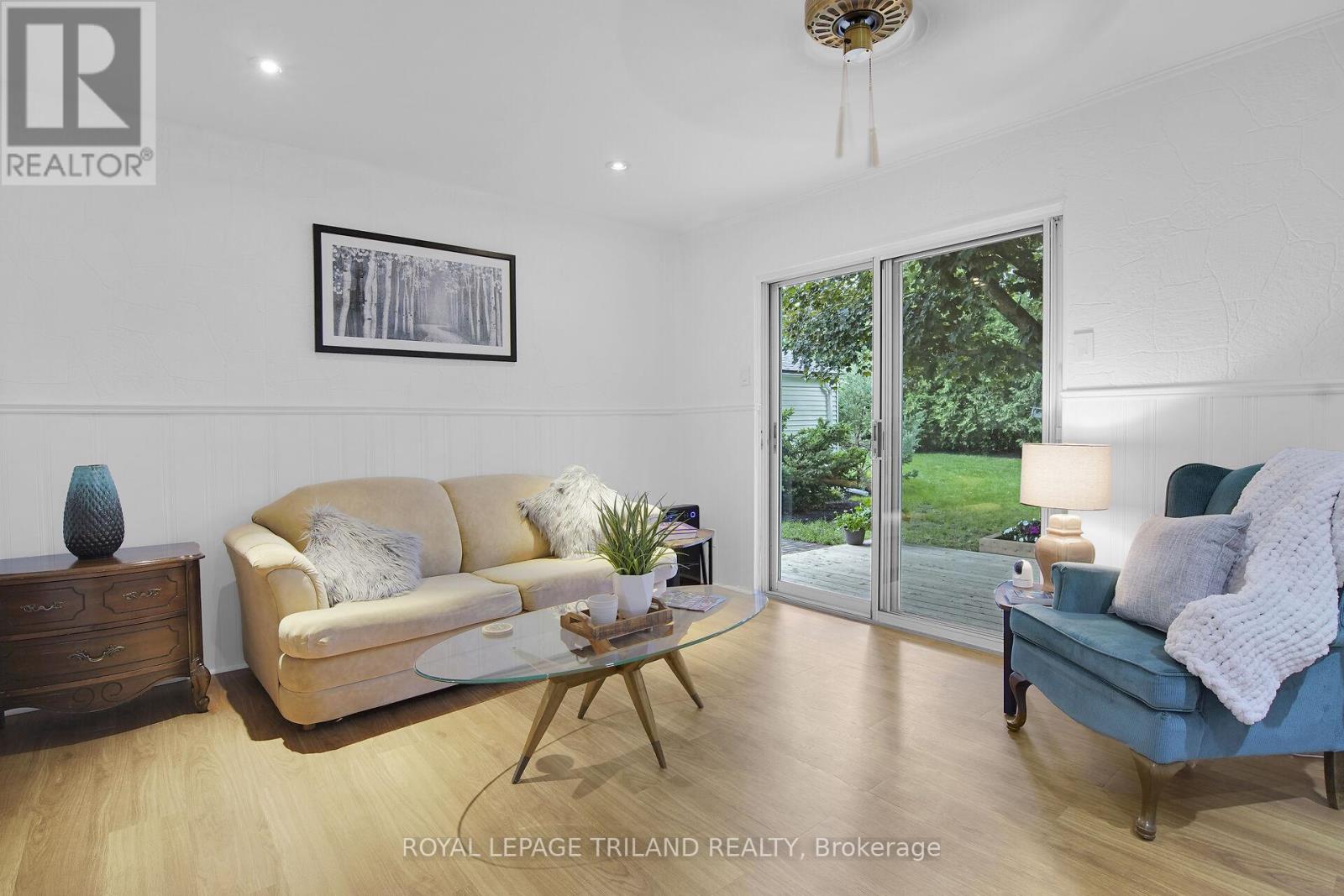 209 Water Street, Lucan Biddulph, Ontario  N0M 2J0 - Photo 10 - X12599454