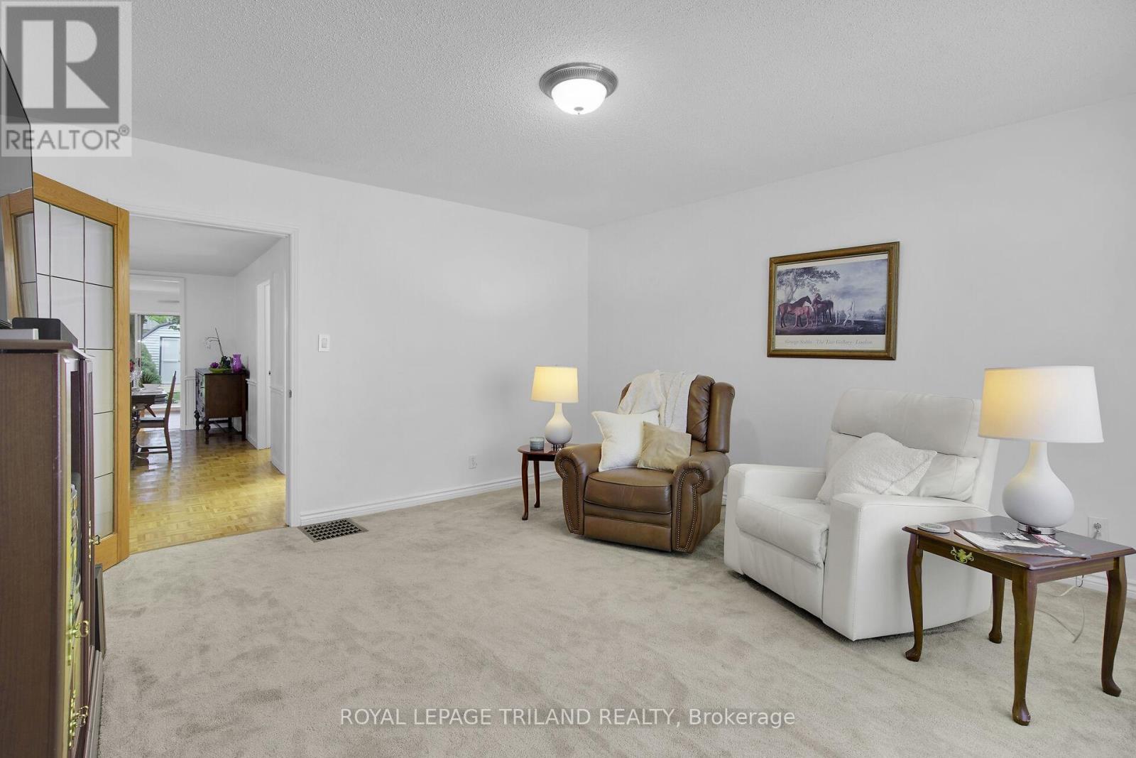 209 Water Street, Lucan Biddulph, Ontario  N0M 2J0 - Photo 12 - X12599454