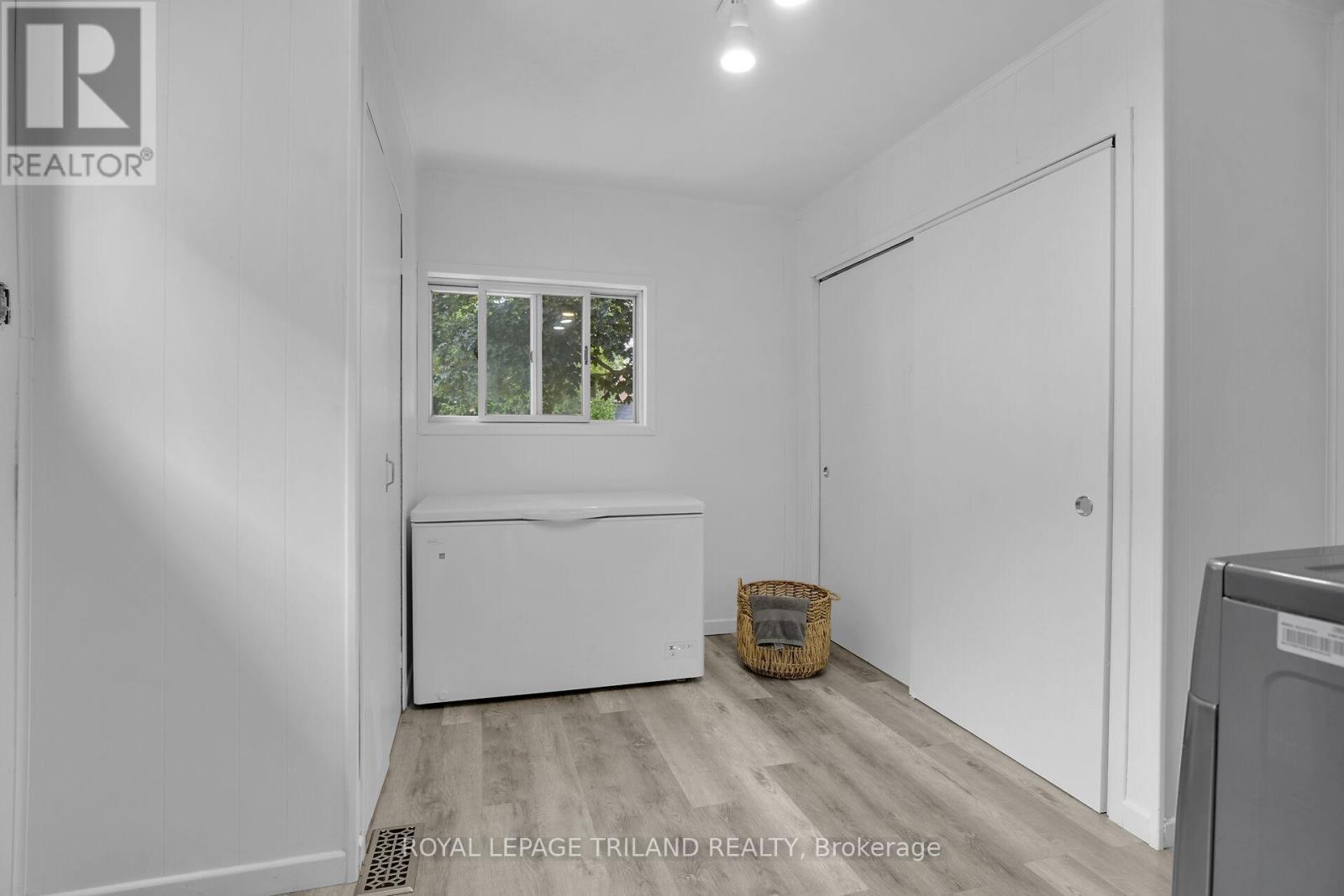 209 Water Street, Lucan Biddulph, Ontario  N0M 2J0 - Photo 18 - X12599454