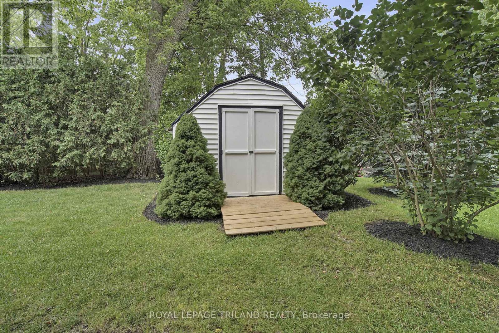 209 Water Street, Lucan Biddulph, Ontario  N0M 2J0 - Photo 25 - X12599454