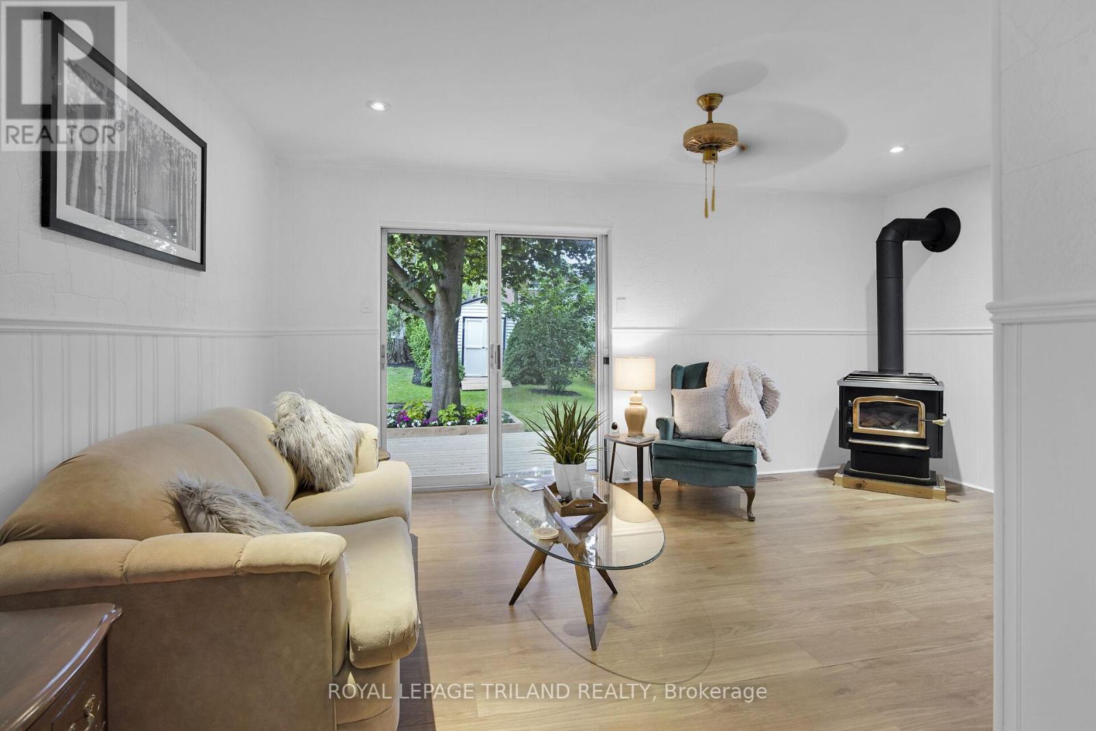 209 Water Street, Lucan Biddulph, Ontario  N0M 2J0 - Photo 9 - X12599454