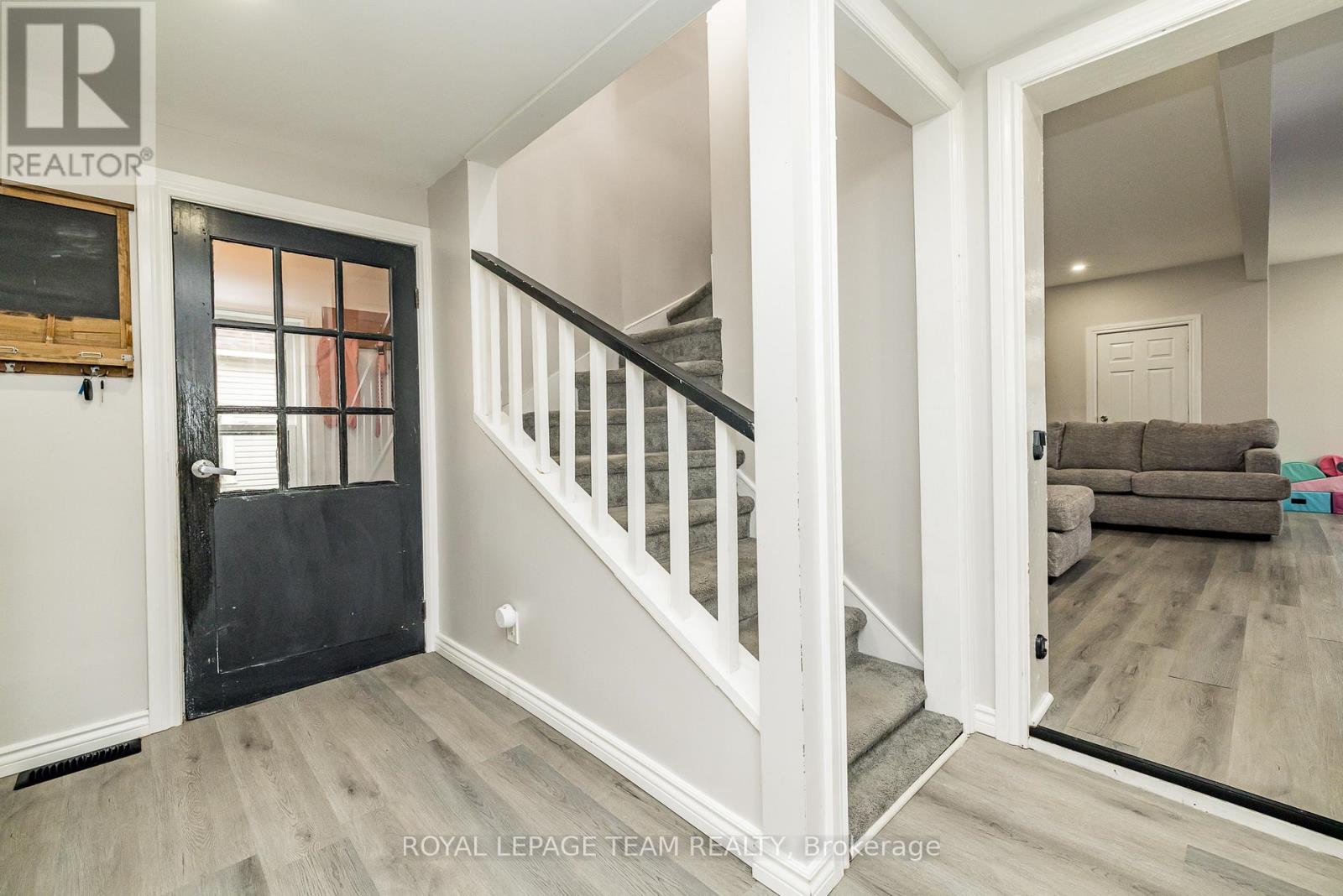 10528 Van Allen Road, North Dundas, Ontario  K0E 1S0 - Photo 22 - X12599434