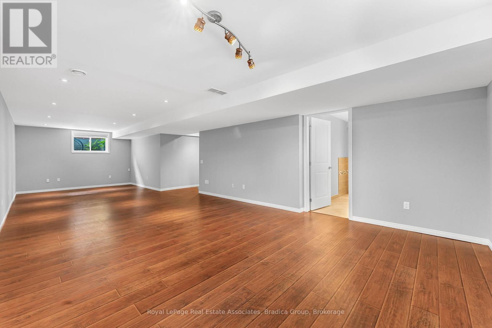 17 Trailwood Drive, Welland, Ontario L3C 0B6 - Photo 36 - X12599322