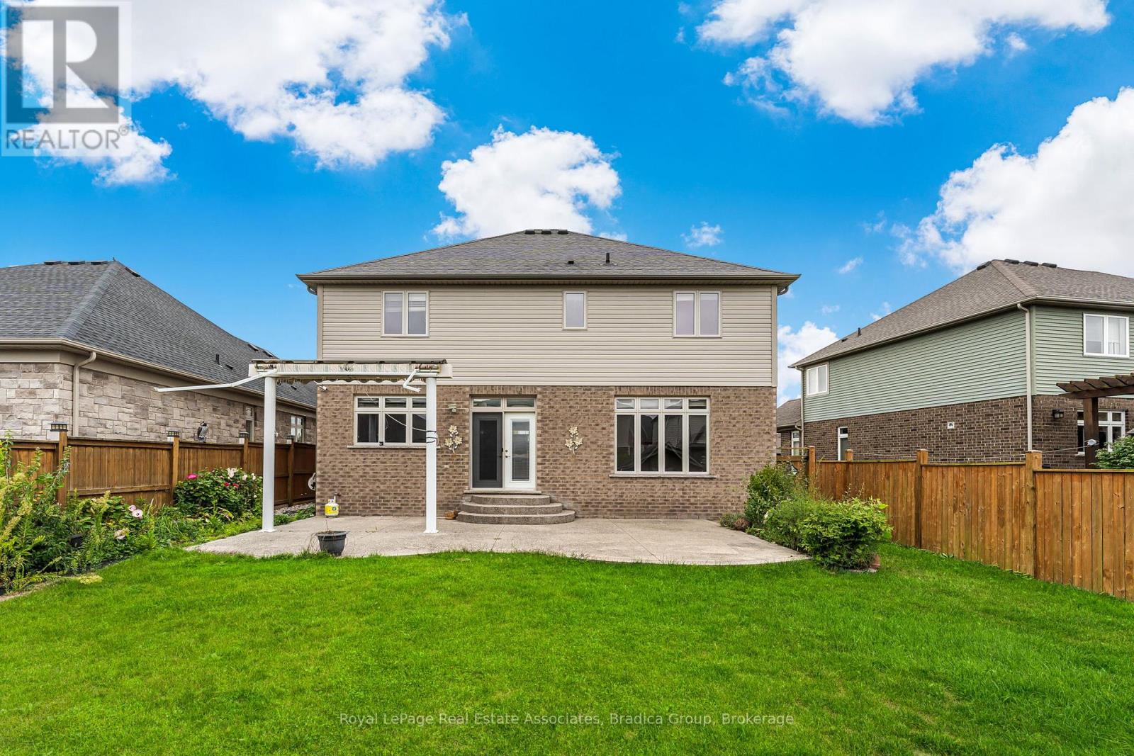 17 Trailwood Drive, Welland, Ontario L3C 0B6 - Photo 43 - X12599322