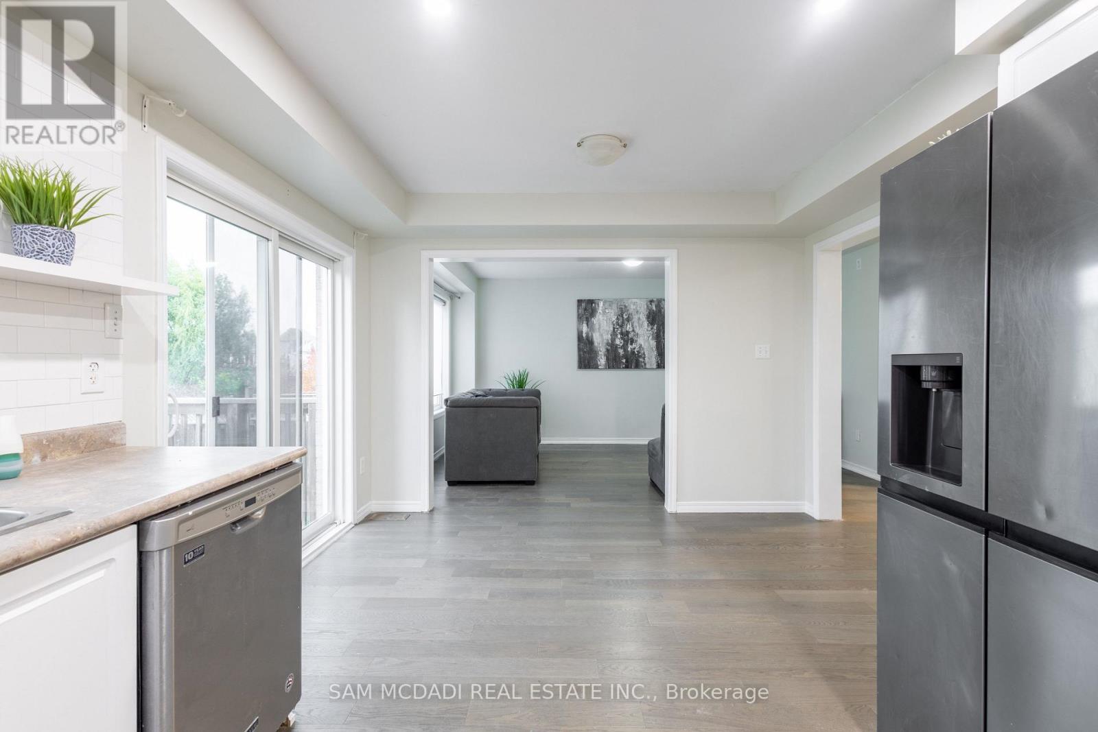 22 Lambert Crescent, Brantford, Ontario  N3T 0E5 - Photo 10 - X12599344