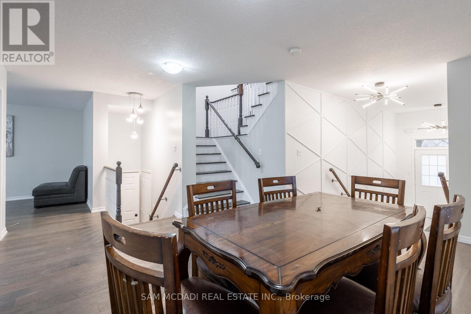 22 Lambert Crescent, Brantford, Ontario  N3T 0E5 - Photo 13 - X12599344