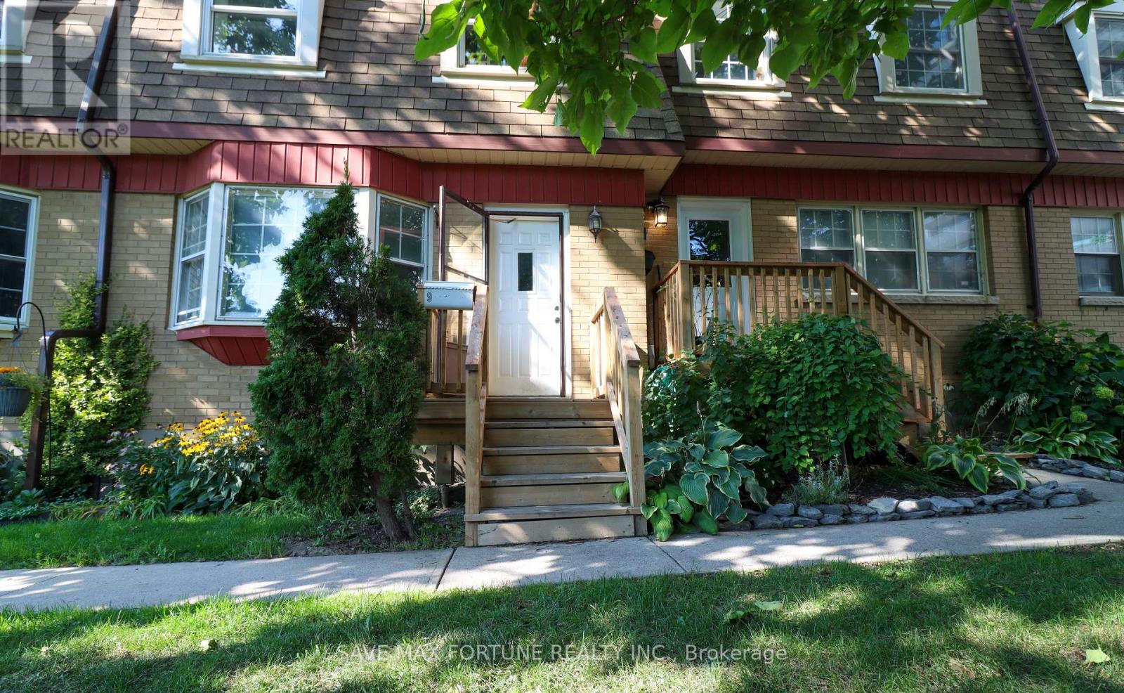 9 - 116 NOTCH HILL ROAD, Kingston, Ontario