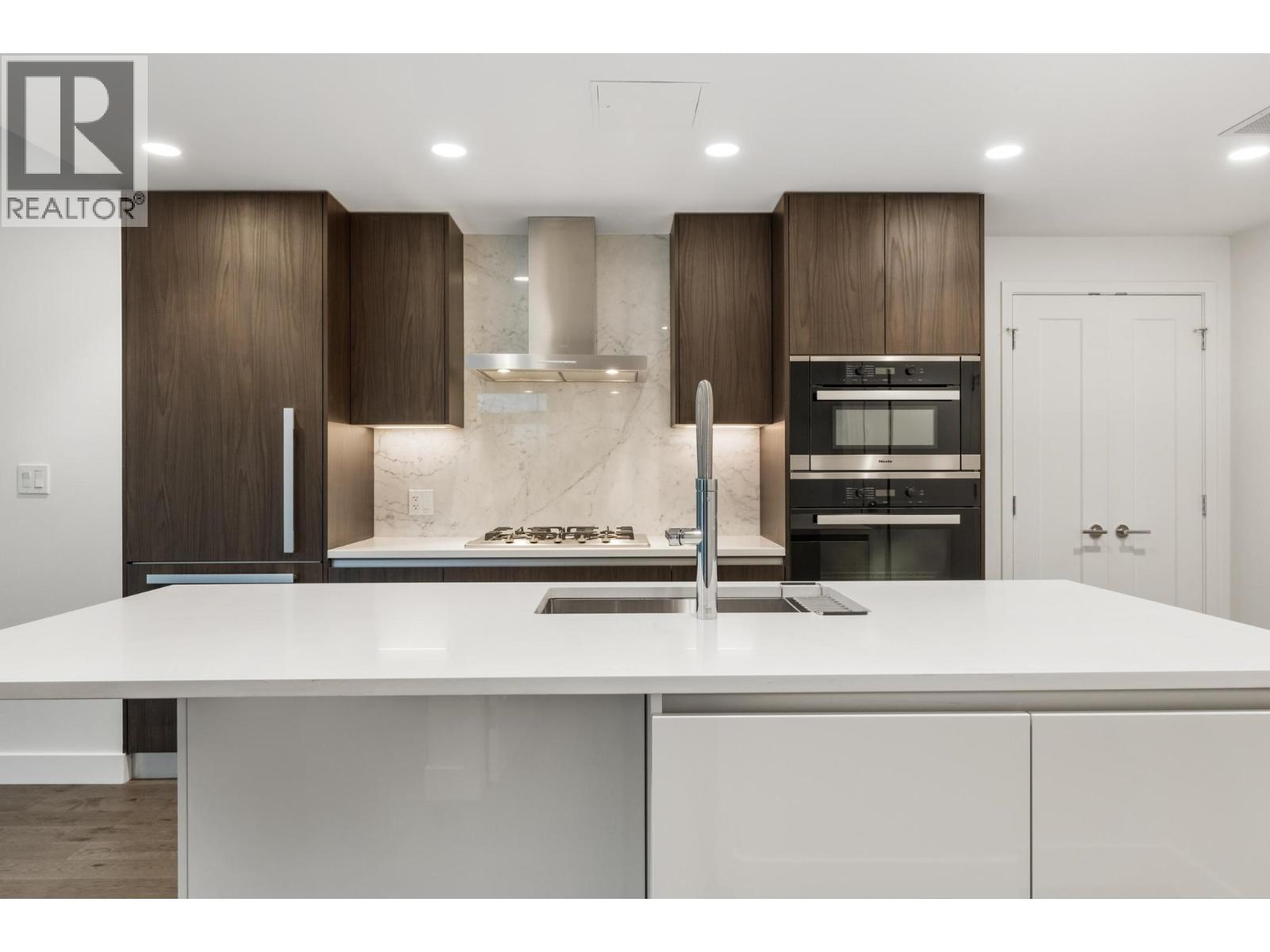 302 2888 Arbutus Street, Vancouver, British Columbia V6J 0J1 - Photo 11 - R3071965