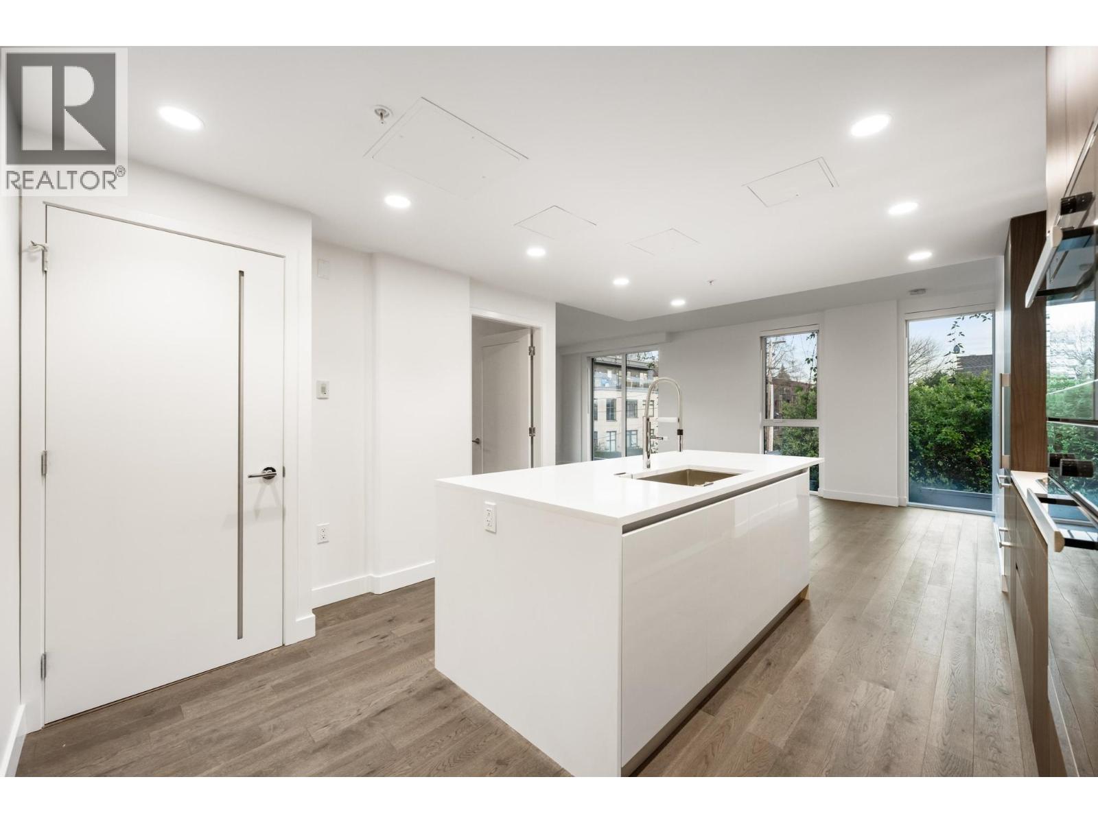 302 2888 Arbutus Street, Vancouver, British Columbia V6J 0J1 - Photo 13 - R3071965