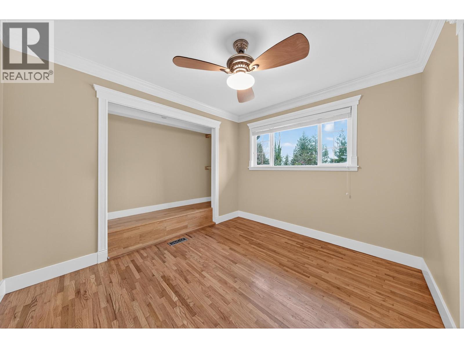 707 Newport Street, Coquitlam, British Columbia  V3J 3H7 - Photo 10 - R3071958