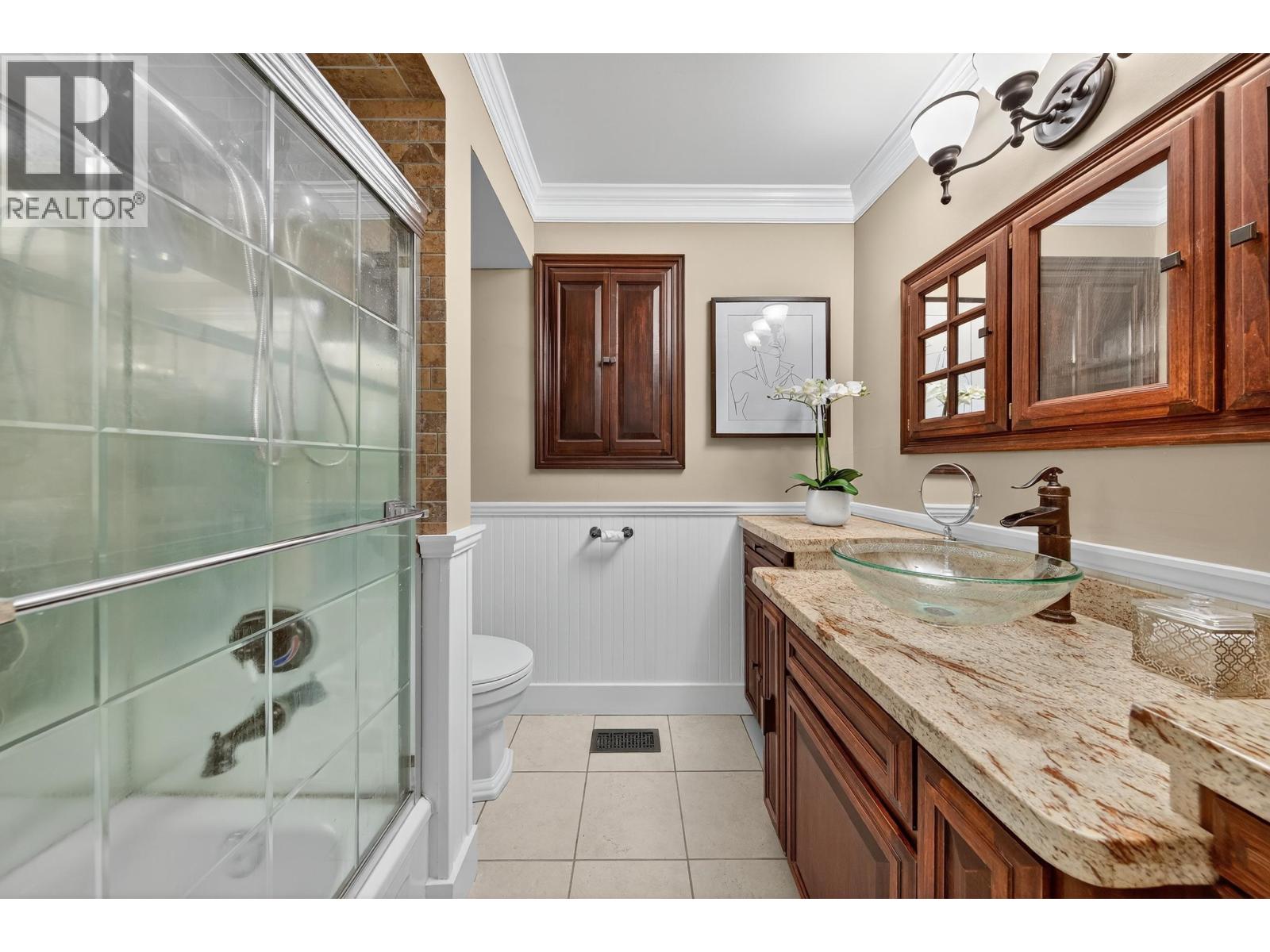 707 Newport Street, Coquitlam, British Columbia  V3J 3H7 - Photo 12 - R3071958