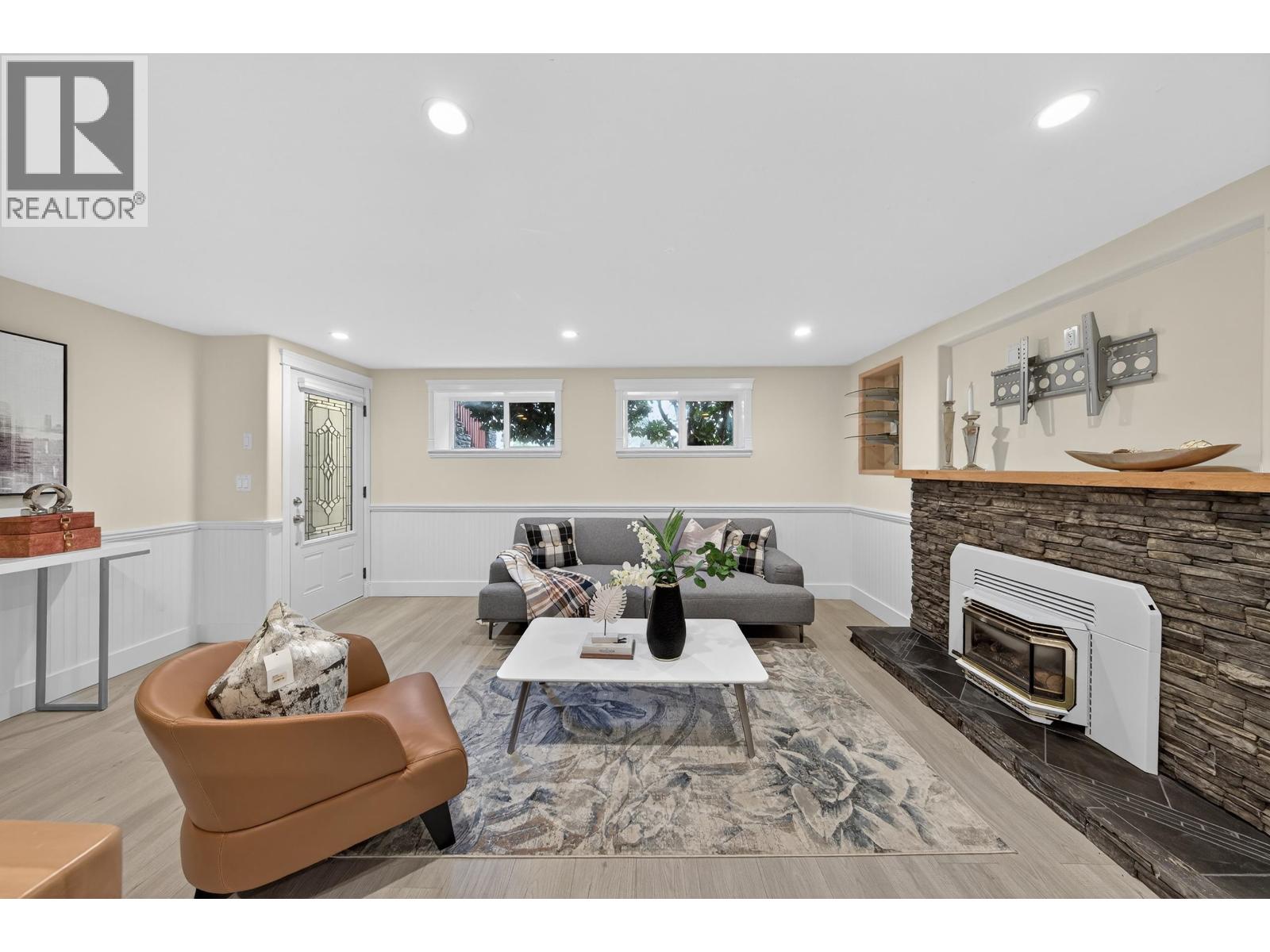 707 Newport Street, Coquitlam, British Columbia  V3J 3H7 - Photo 20 - R3071958