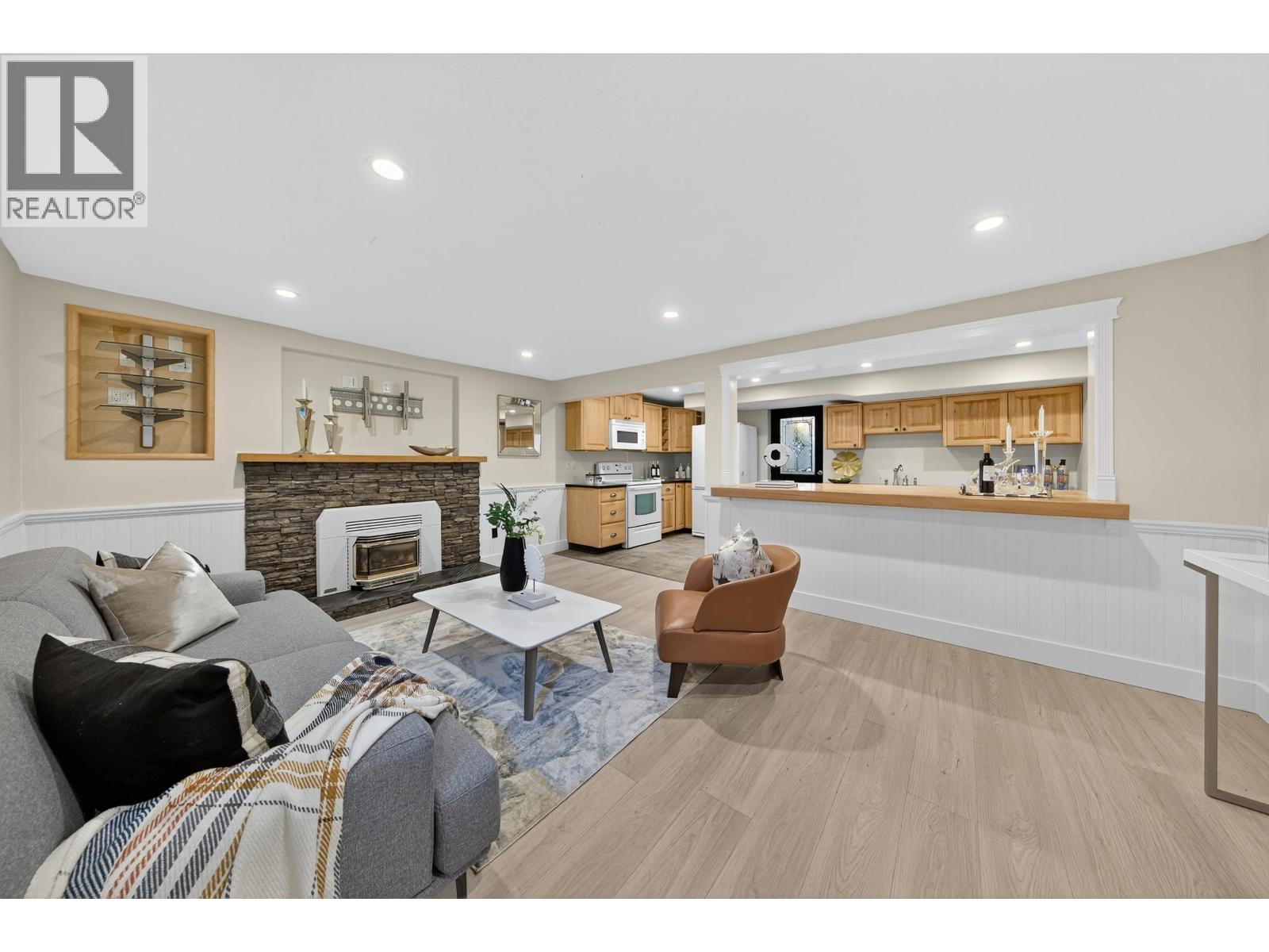 707 Newport Street, Coquitlam, British Columbia  V3J 3H7 - Photo 23 - R3071958