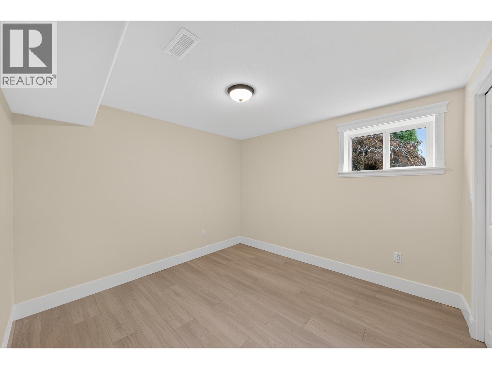 707 Newport Street, Coquitlam, British Columbia  V3J 3H7 - Photo 28 - R3071958