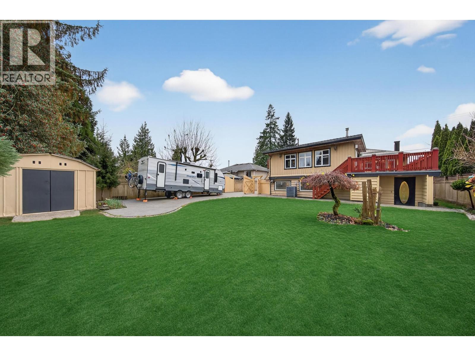 707 Newport Street, Coquitlam, British Columbia  V3J 3H7 - Photo 31 - R3071958