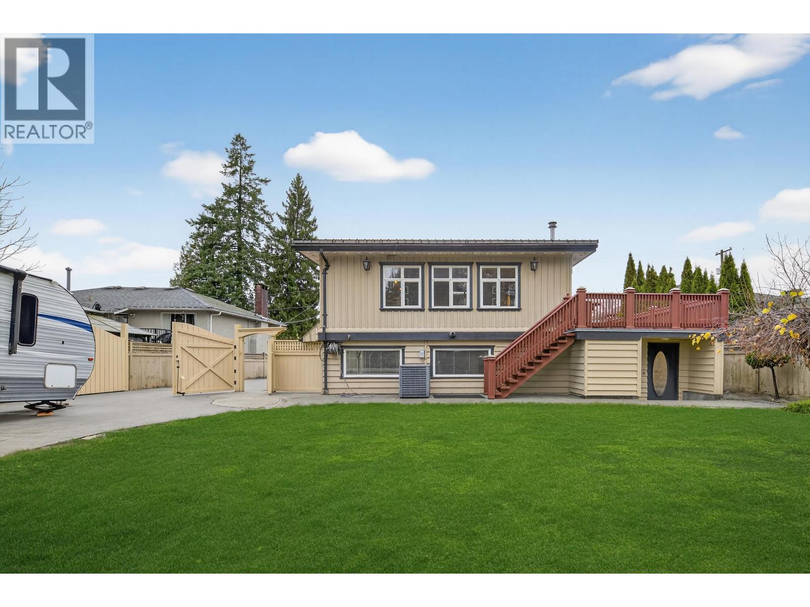 707 Newport Street, Coquitlam, British Columbia  V3J 3H7 - Photo 32 - R3071958