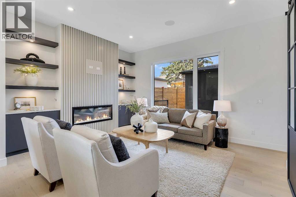 42 Collingwood Place Nw, Calgary, Alberta  T2L 0P9 - Photo 15 - A2251770