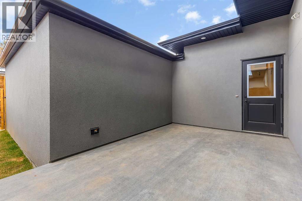 42 Collingwood Place Nw, Calgary, Alberta  T2L 0P9 - Photo 42 - A2251770