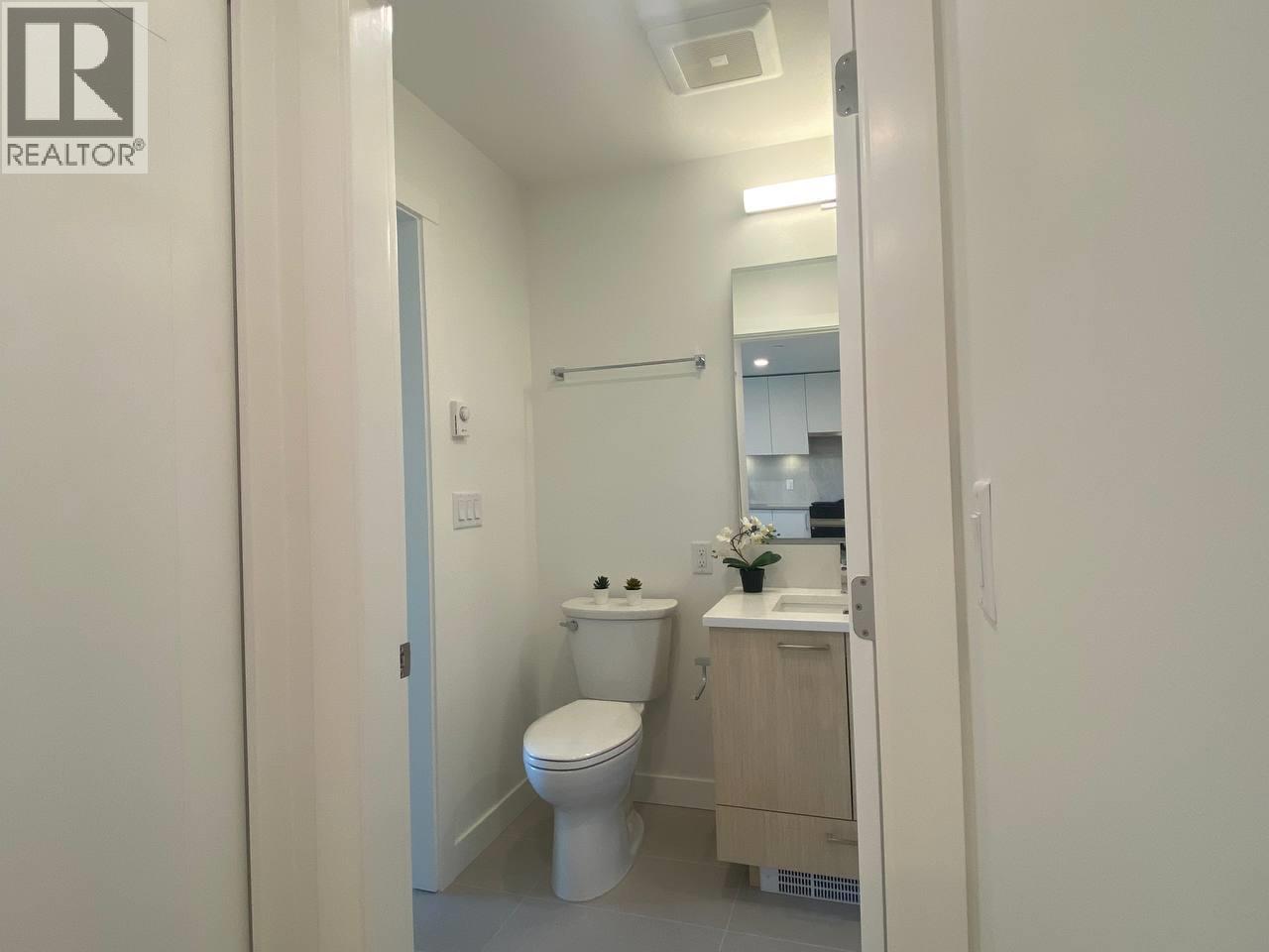 508 723 Grover Avenue, Coquitlam, British Columbia  V3J 0N9 - Photo 8 - R3071717